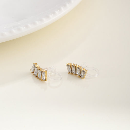 Scalloped diamond Clip-On Stud Earrings - Gold