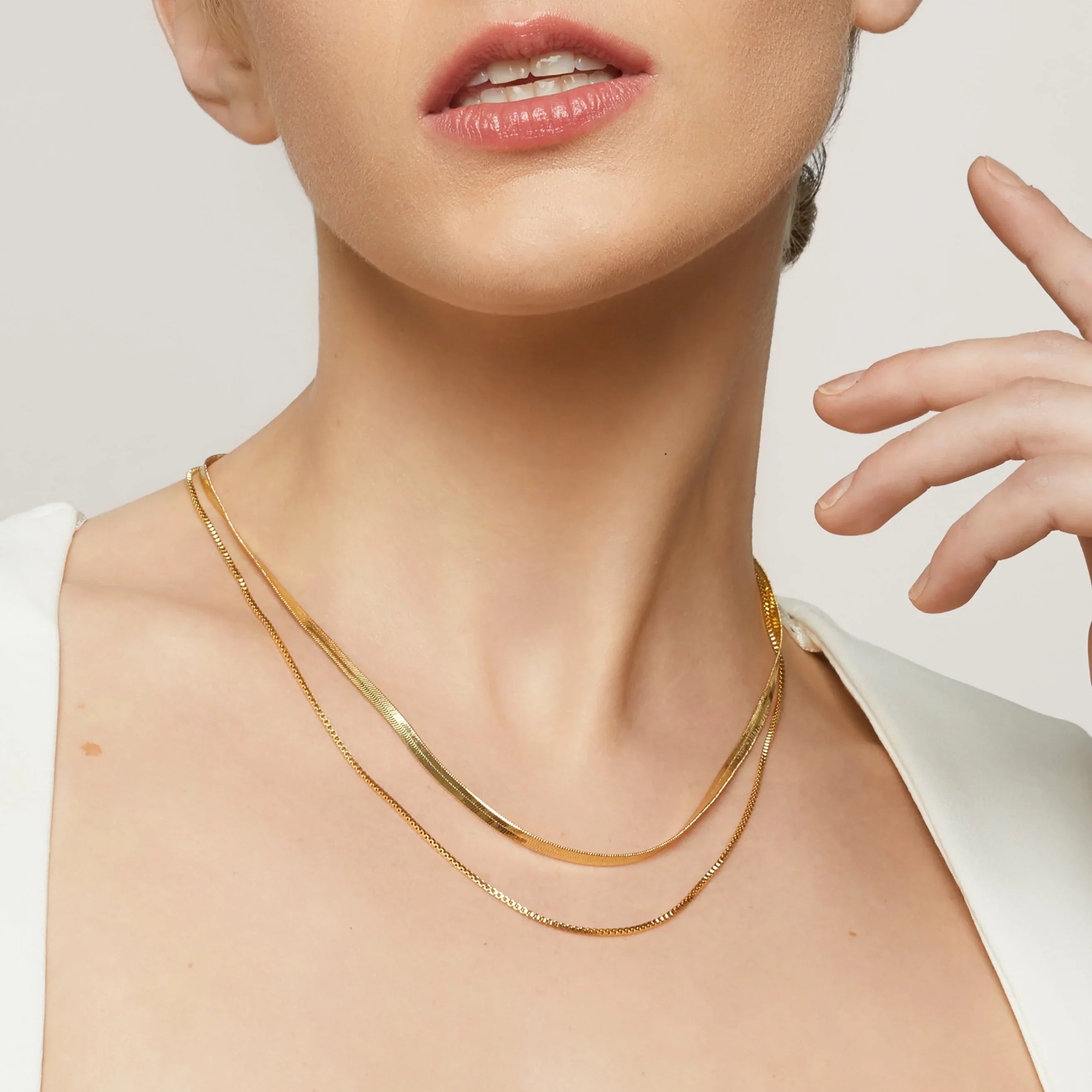 necklace by SOMIY – minimalist jewelry that pairs with our clip-on earrings