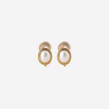 Round Button Pearl Clip-On Earrings - SOMIY