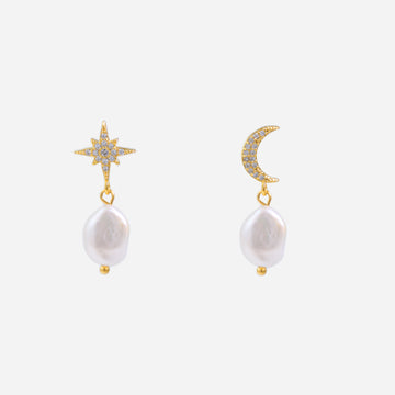 Star and Moon Pearl Clip-On Chain Earrings - SOMIY
