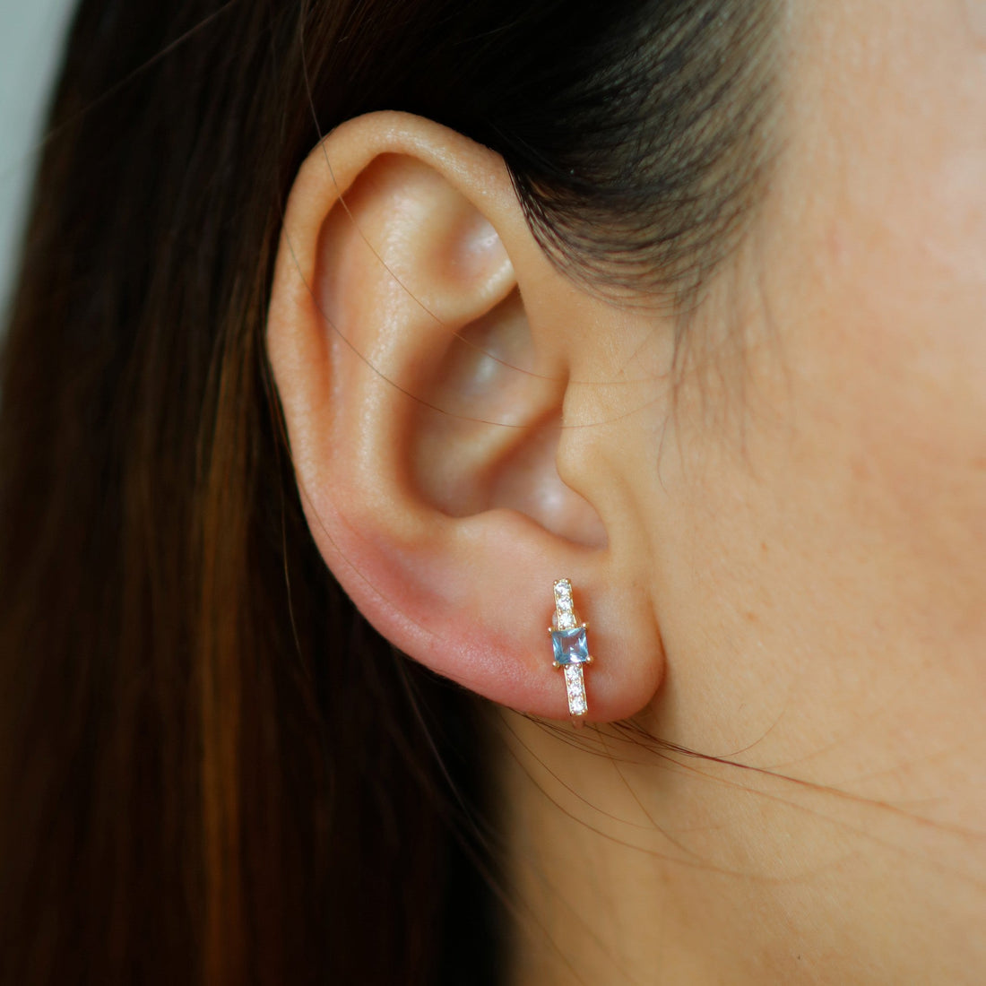 Blue Diamond Clip-On Stud Earrings - SOMIY