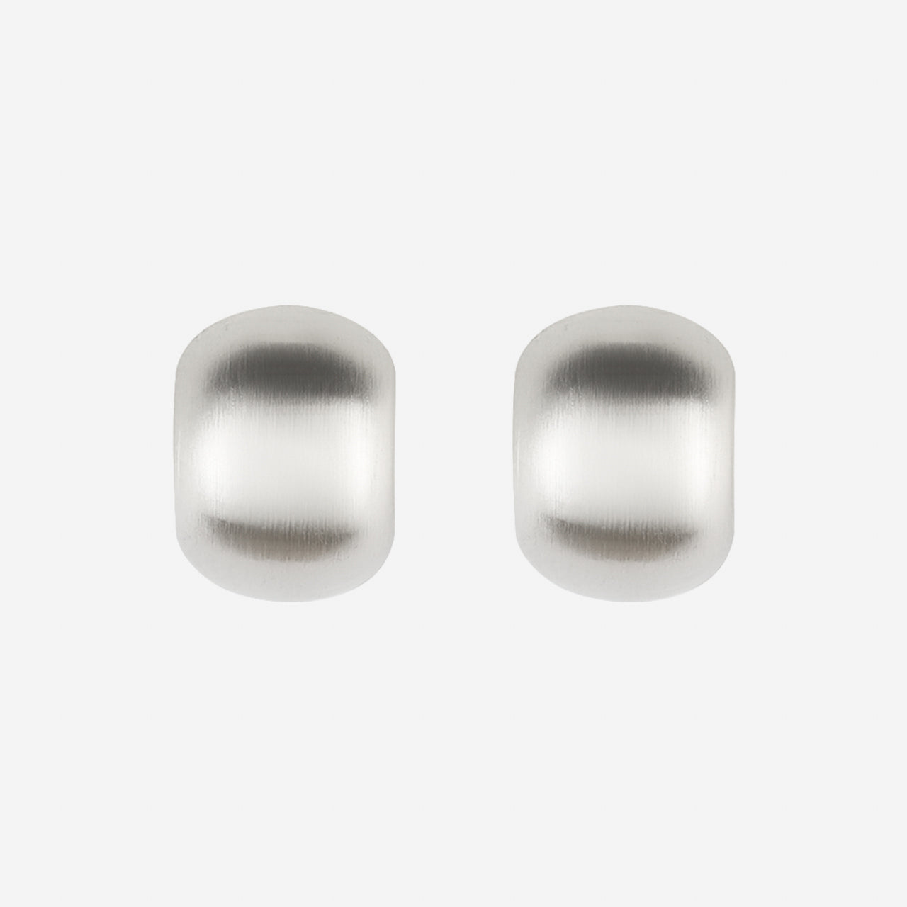 clip-on earrings by SOMIY – pain-free non-pierced jewelry for everyday wear