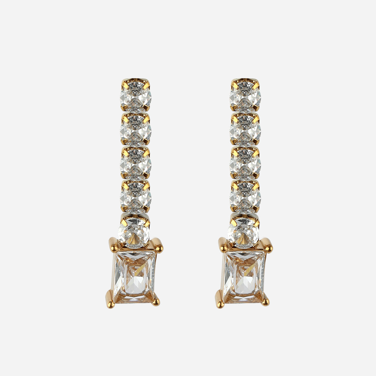 Goldclip-on earrings by SOMIY – pain-free non-pierced jewelry for everyday wear