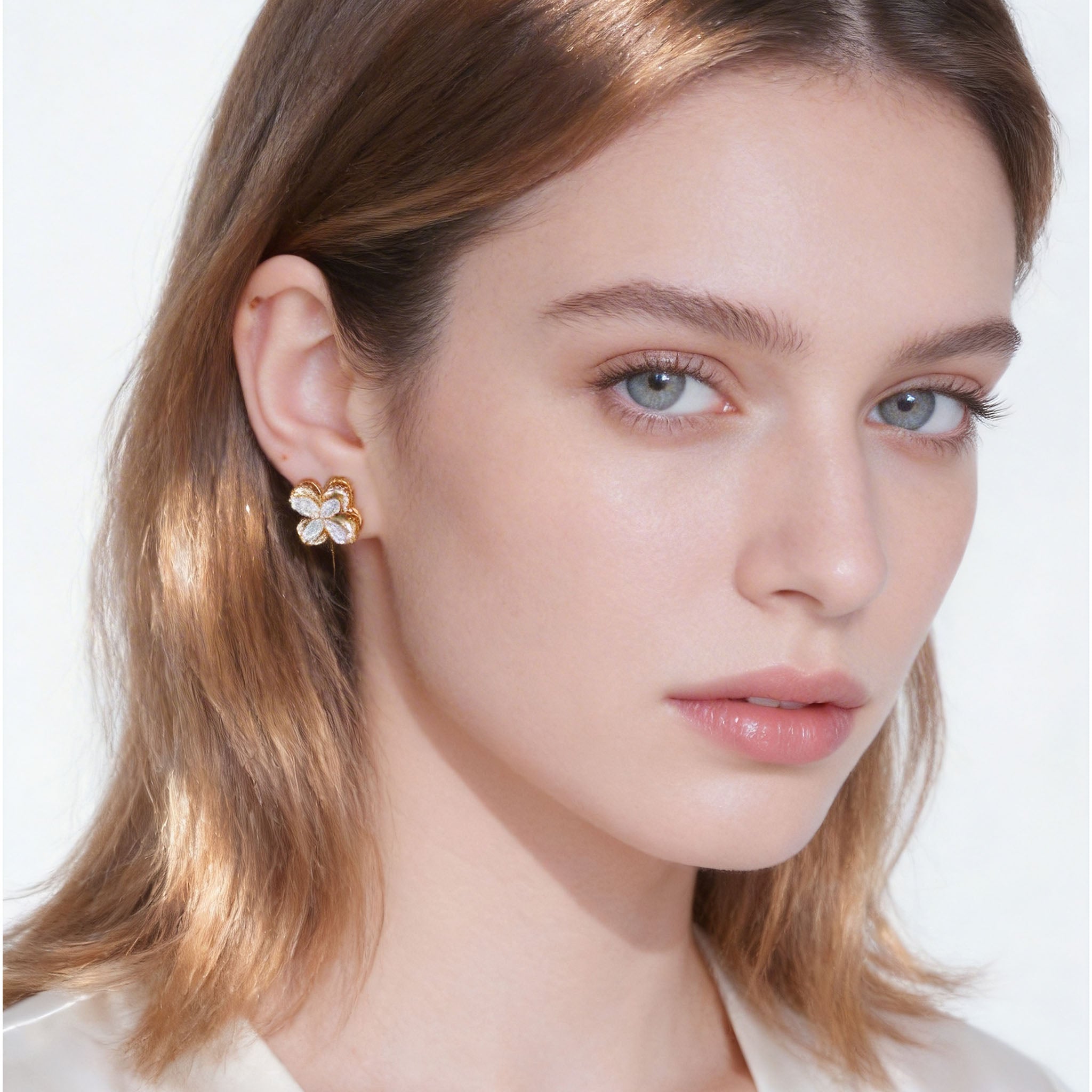 Midi Chunky Polished Clip-On Stud Earring image 3 by SOMIY