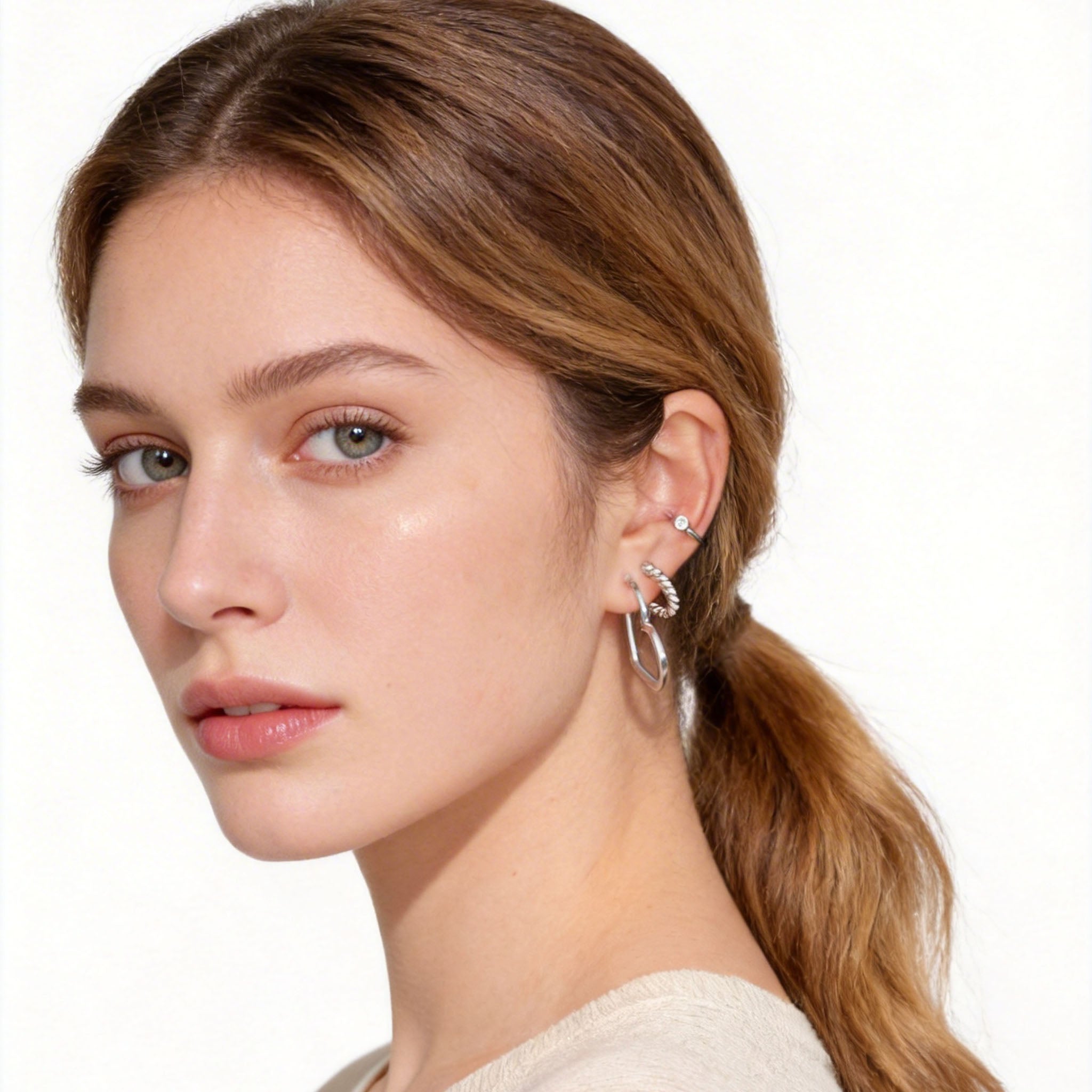 Midi Polished Classic Clip-On Hoop Earrings in 18K gold and silver by SOMIY for non-pierced ears.