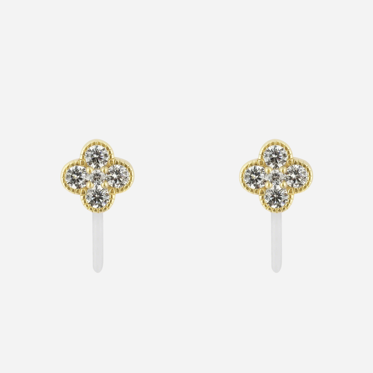 clip-on earrings by SOMIY – pain-free non-pierced jewelry for everyday wear
