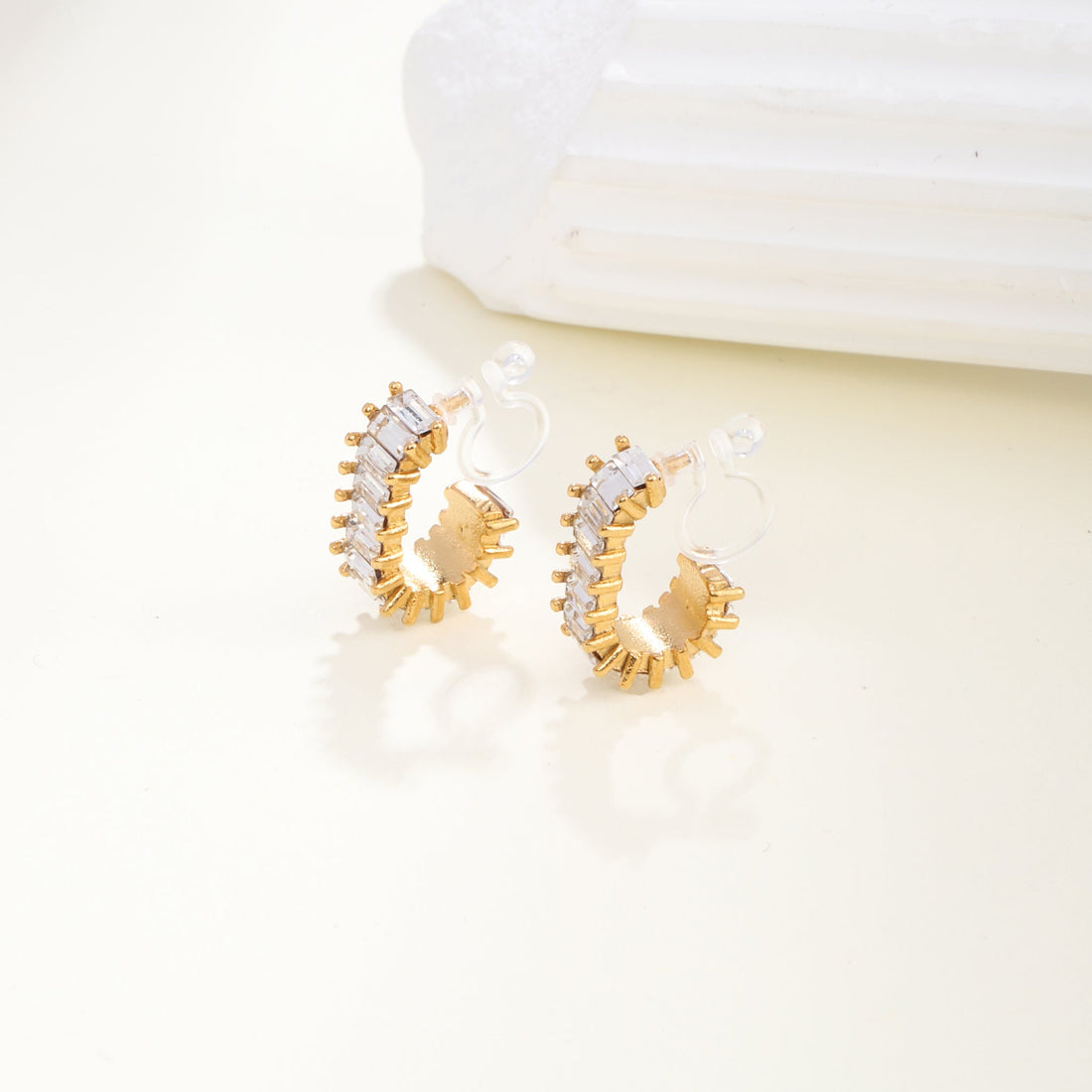 C-shaped zircon Clip-On Hoop Earrings - Gold - SOMIY