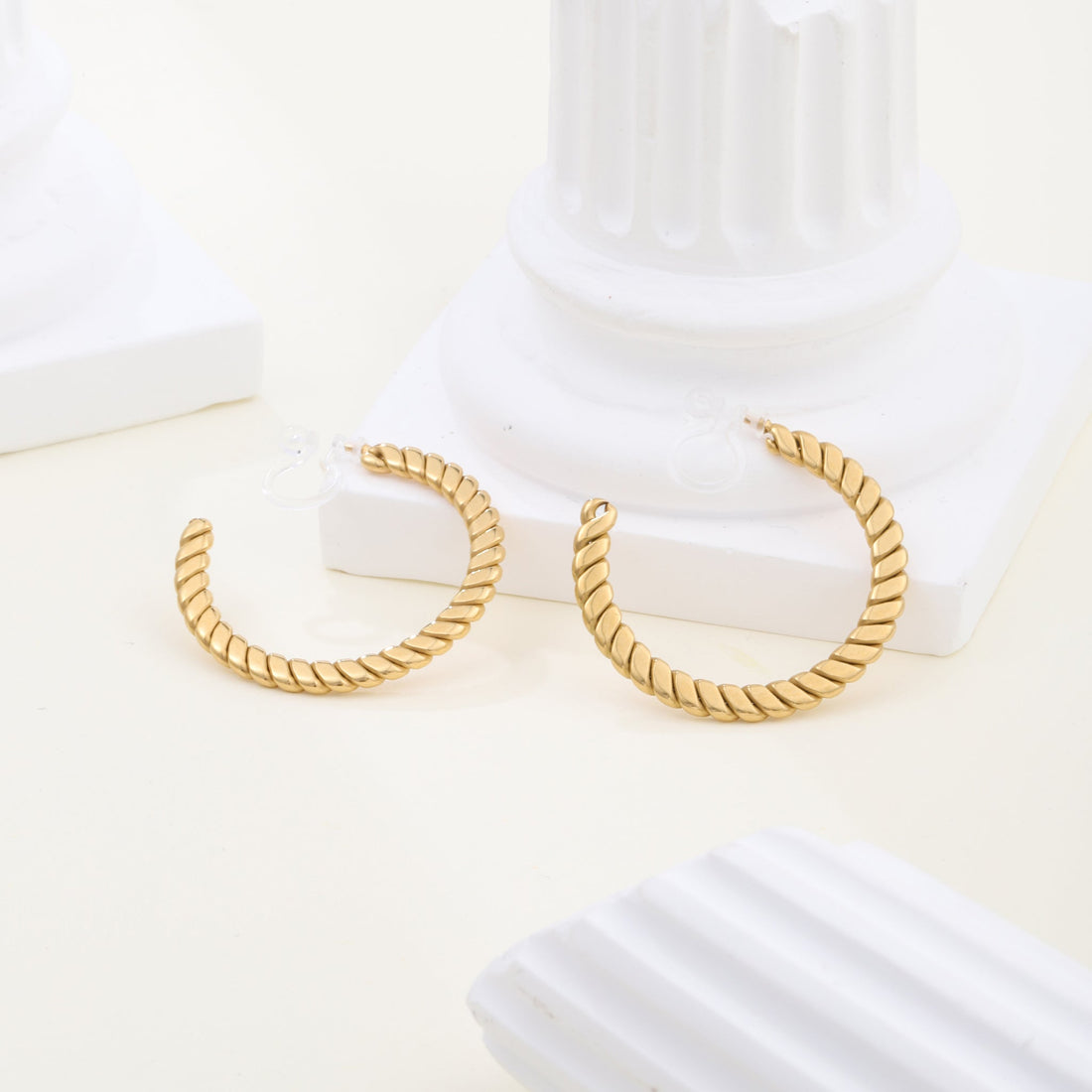 Gold Resinhoop clip-on earrings by SOMIY – pain-free non-pierced jewelry for everyday wear