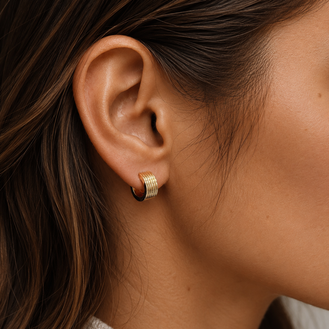 Ribbed Column Hoop Clip-On Earrings by SOMIY