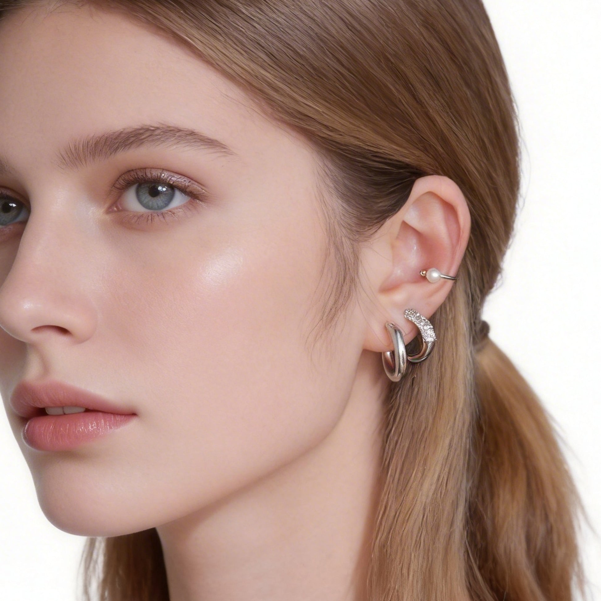 Twisted Rope Hoop Clip-On Earrings image 3 by SOMIY