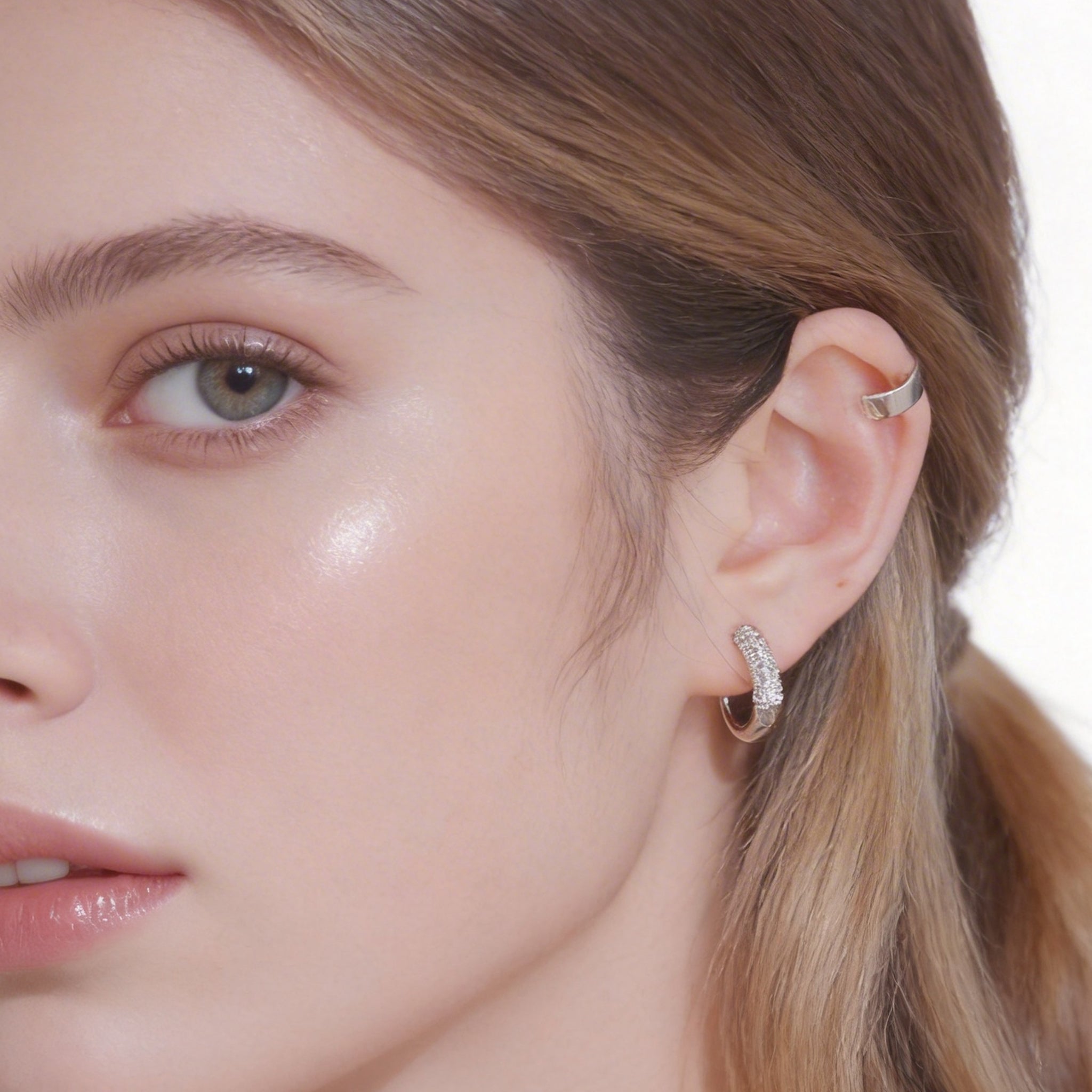 Twisted Rope Hoop Clip-On Earrings image 4 by SOMIY