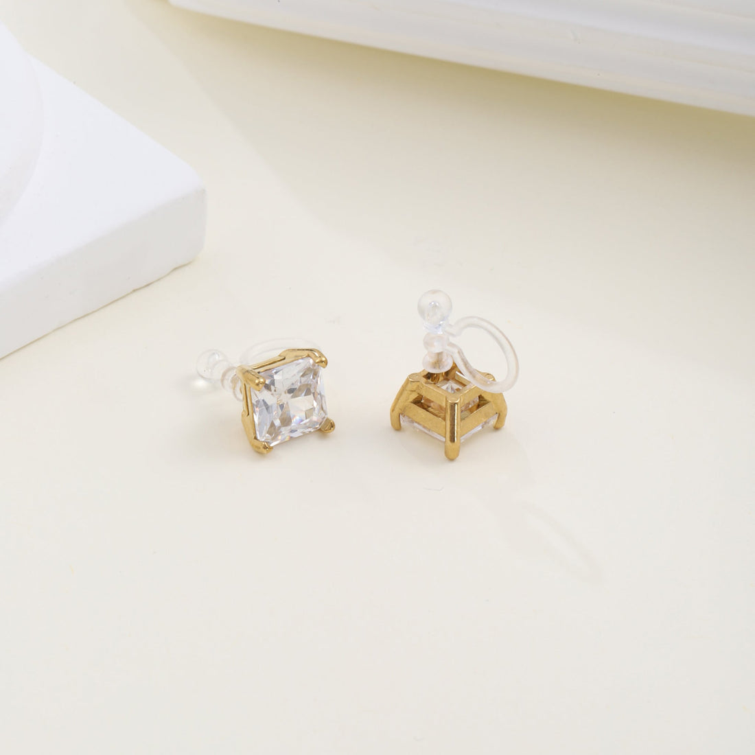 Square Diamond Clip-on Stud Earrings - SOMIY