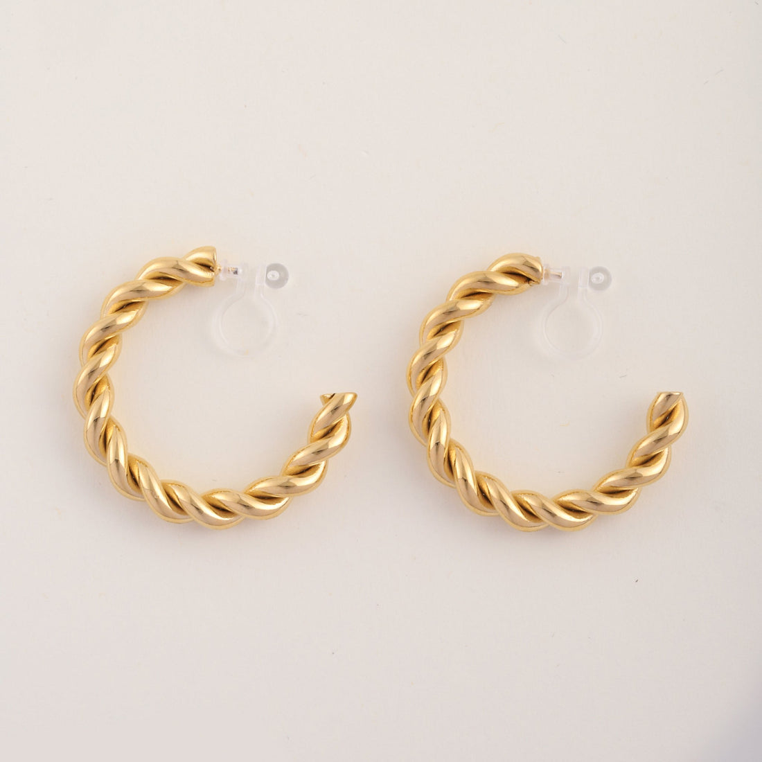 Gold Resinhoop clip-on earrings by SOMIY – pain-free non-pierced jewelry for everyday wear