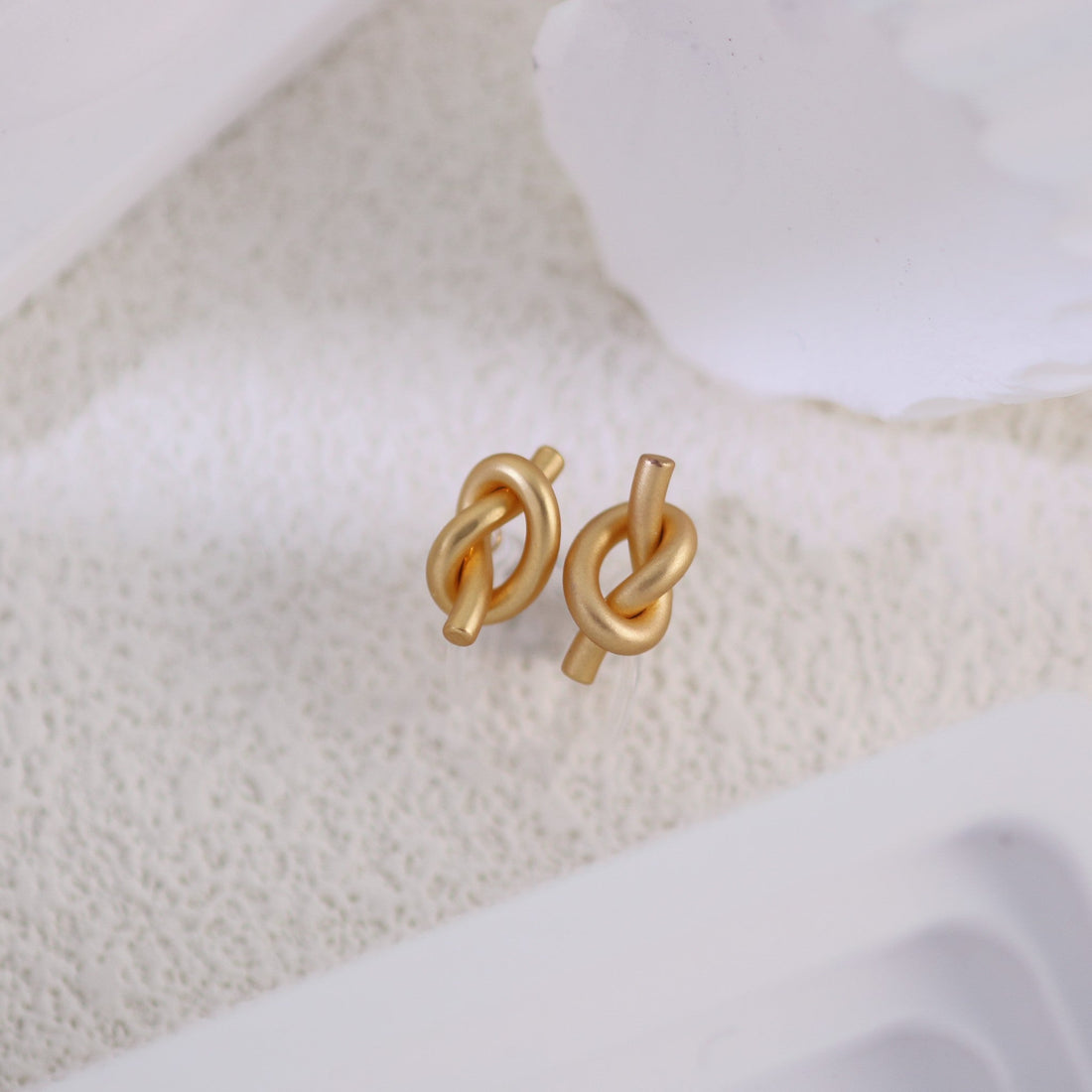 Rocky Clip-On Stud Earrings - Gold - SOMIY