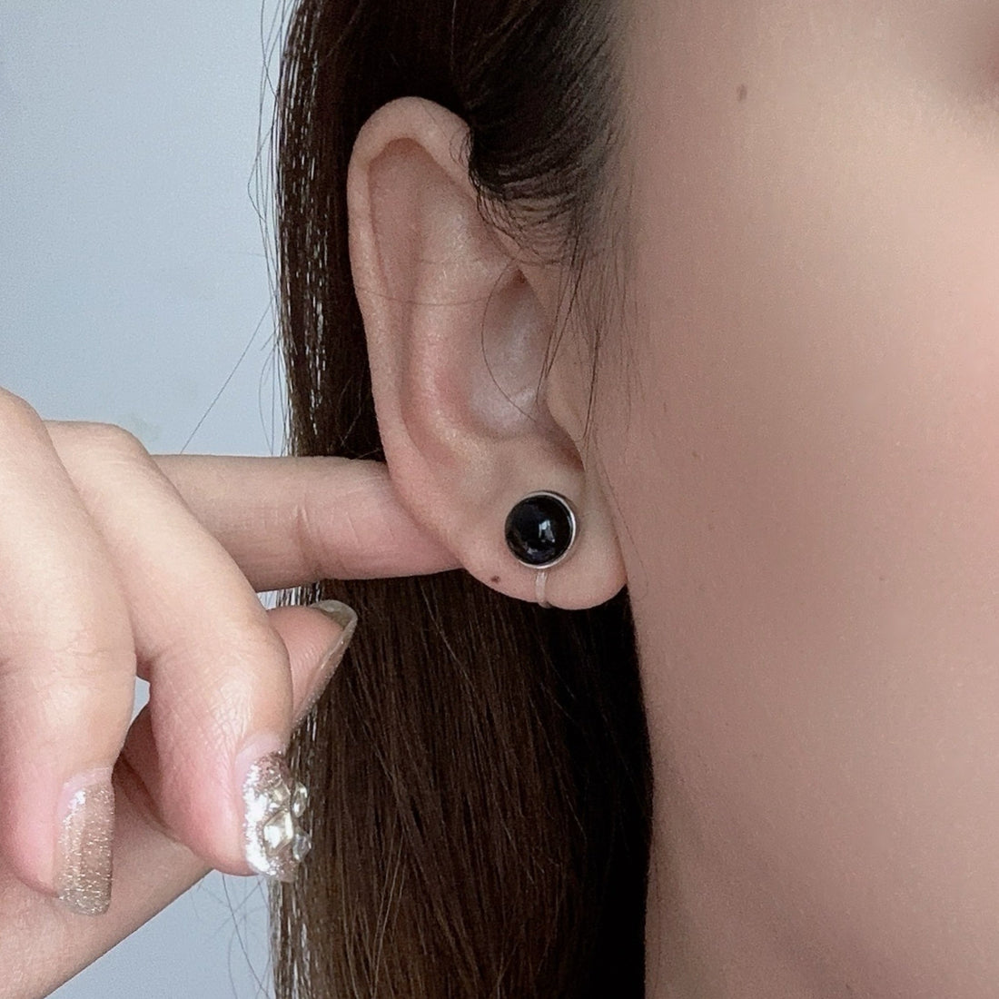 Silver Resinstud clip-on earrings by SOMIY – pain-free non-pierced jewelry for everyday wear