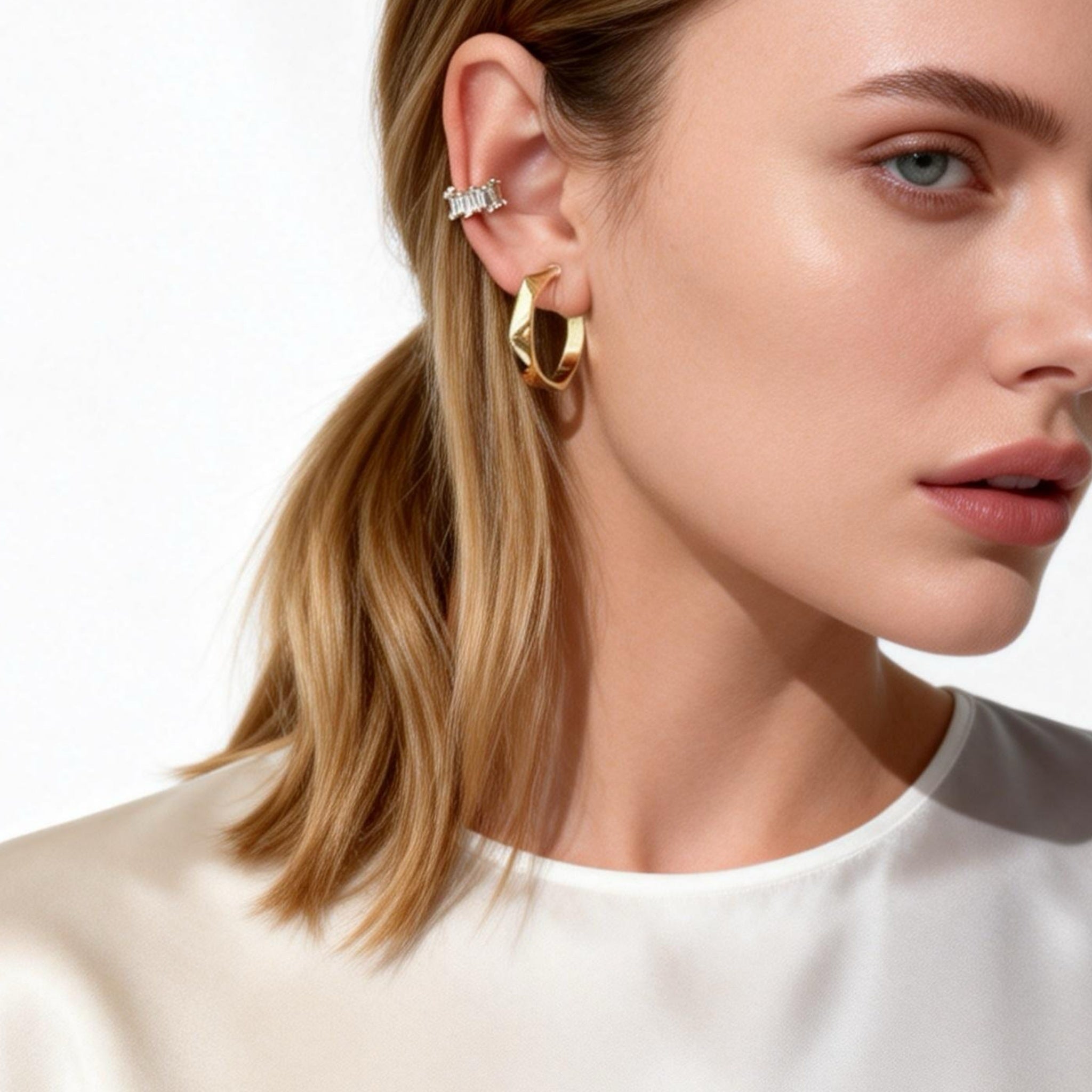 Orecchini clip clip d'argento minimalista