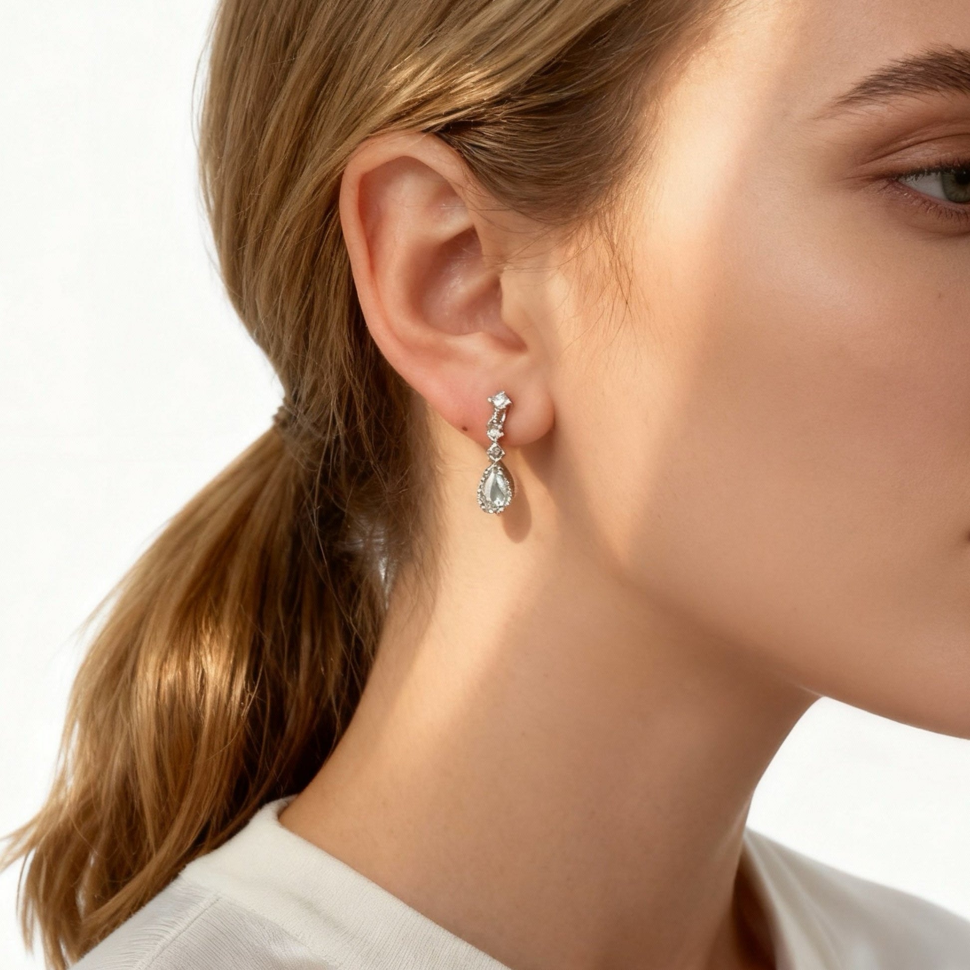 Teardrop Diamond Dangle Clip-On Chain Earrings for non-pierced ears – SOMIY