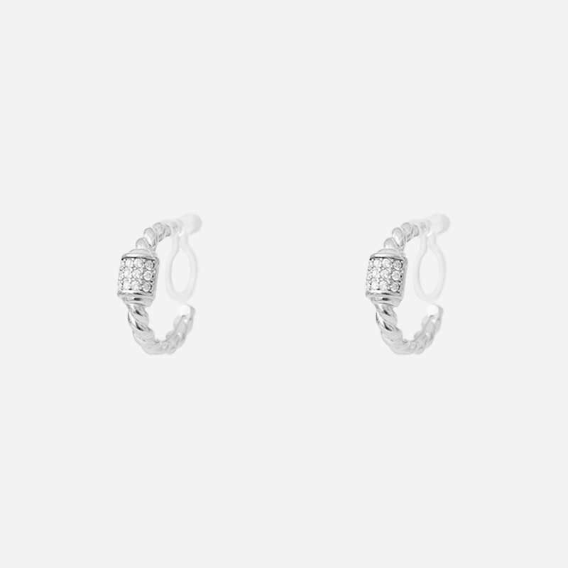 Diamond-set twisted braid Clip-on Stud Earrings