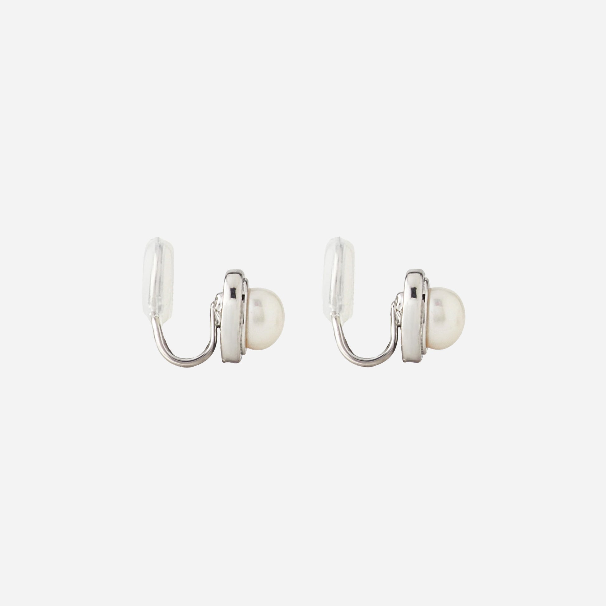 Round Button Pearl Clip-On Earrings - SOMIY