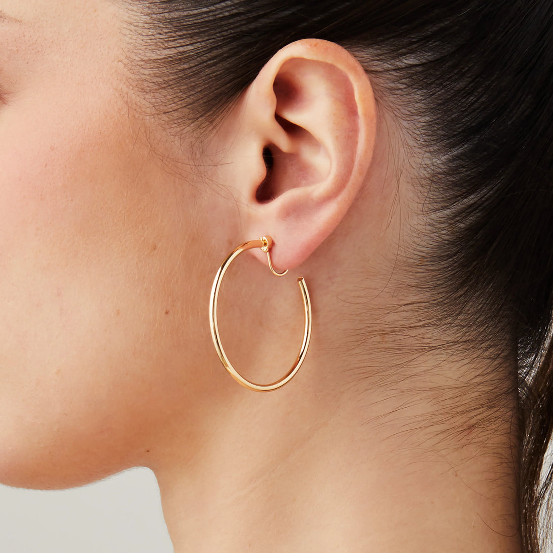 Thin Hoop Clip-On Earrings - SOMIY