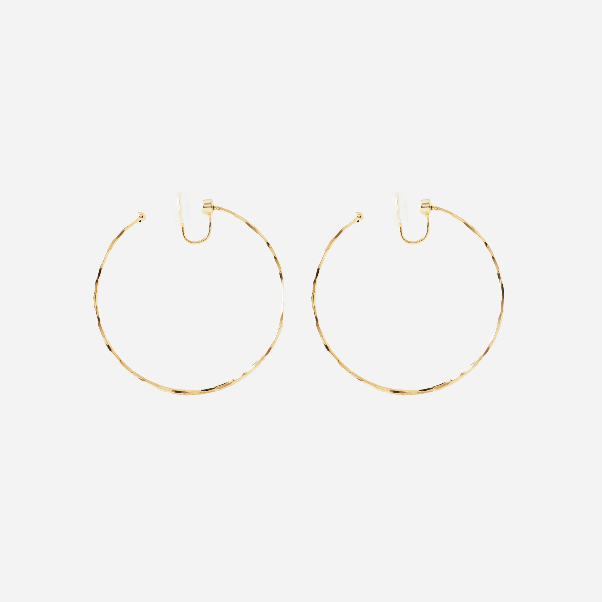 Medium Thin Hammered Hoop Clip On Earrings - SOMIY