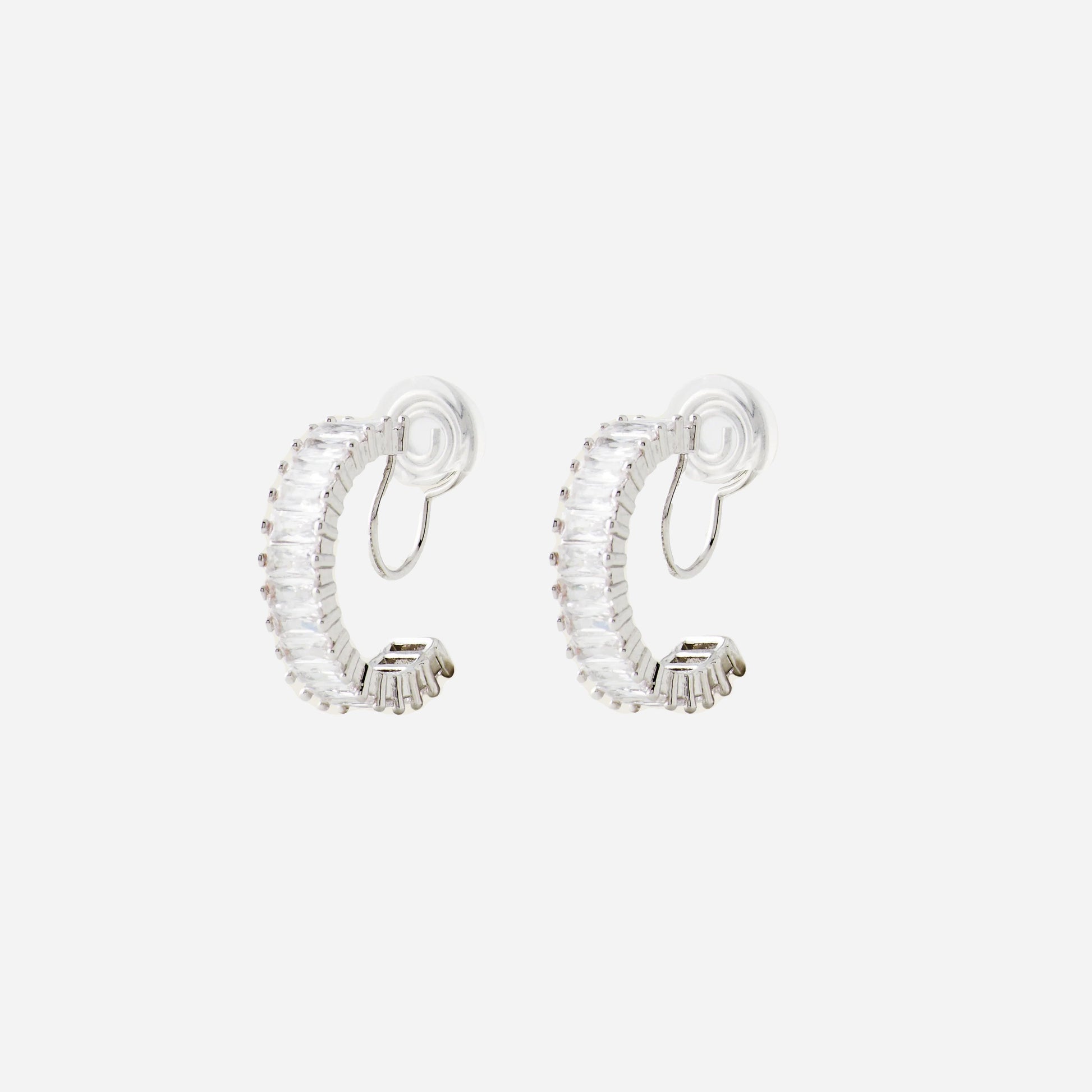 Gold Pearlclip-on earrings by SOMIY – pain-free non-pierced jewelry for everyday wear