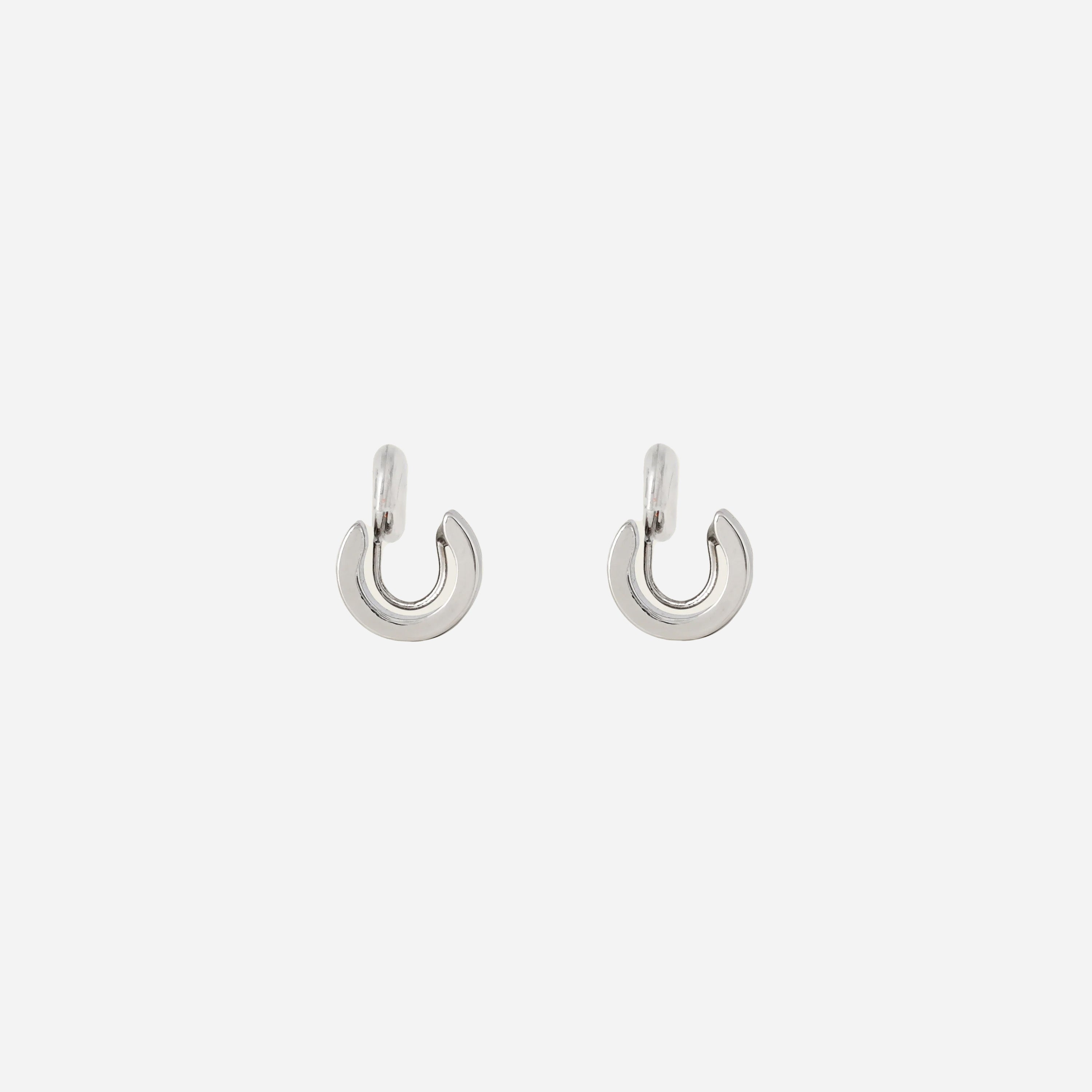 Ribbed Huggie Clip-On Earrings - SOMIY