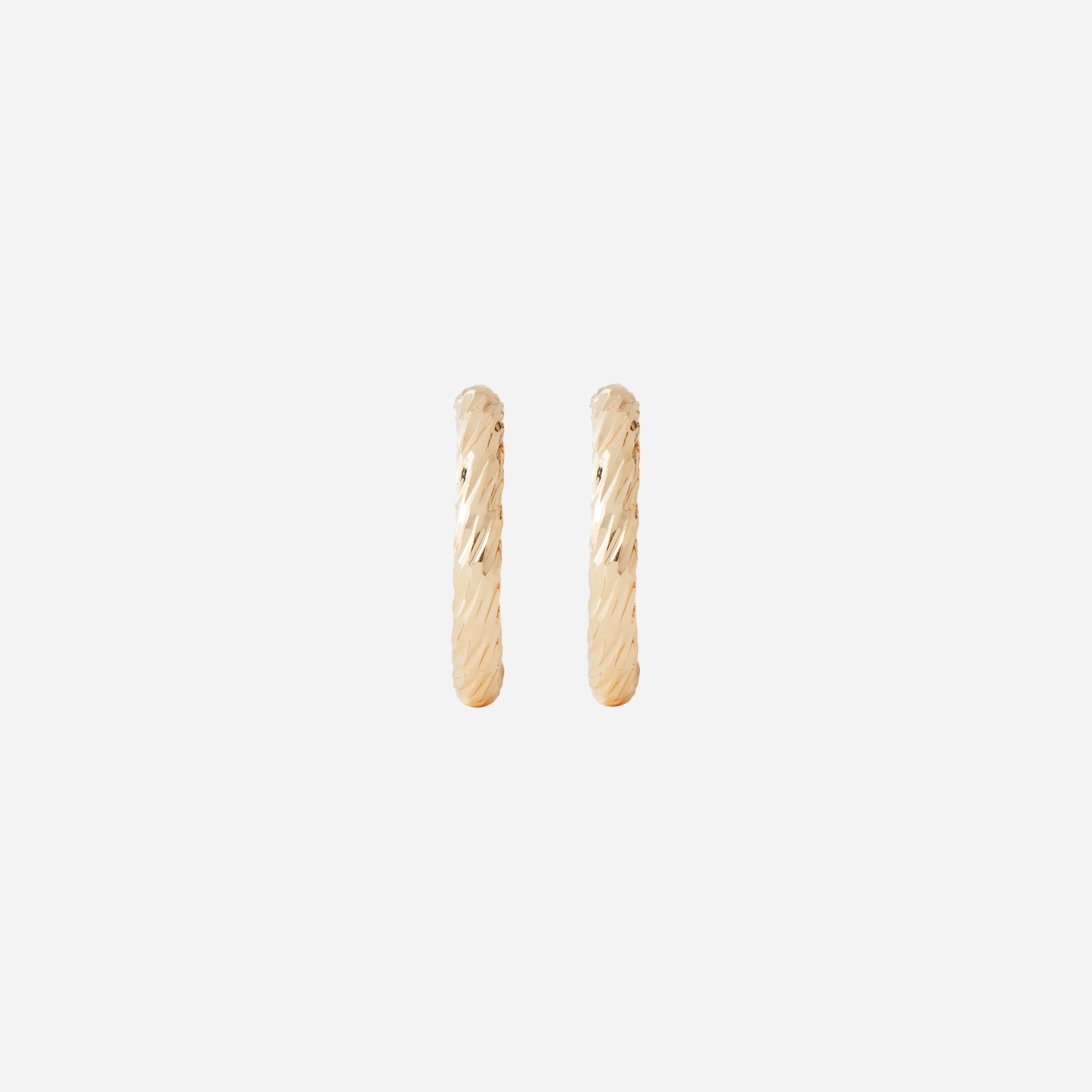 Brushed Twisted Hoop Clip-On Earrings - SOMIY