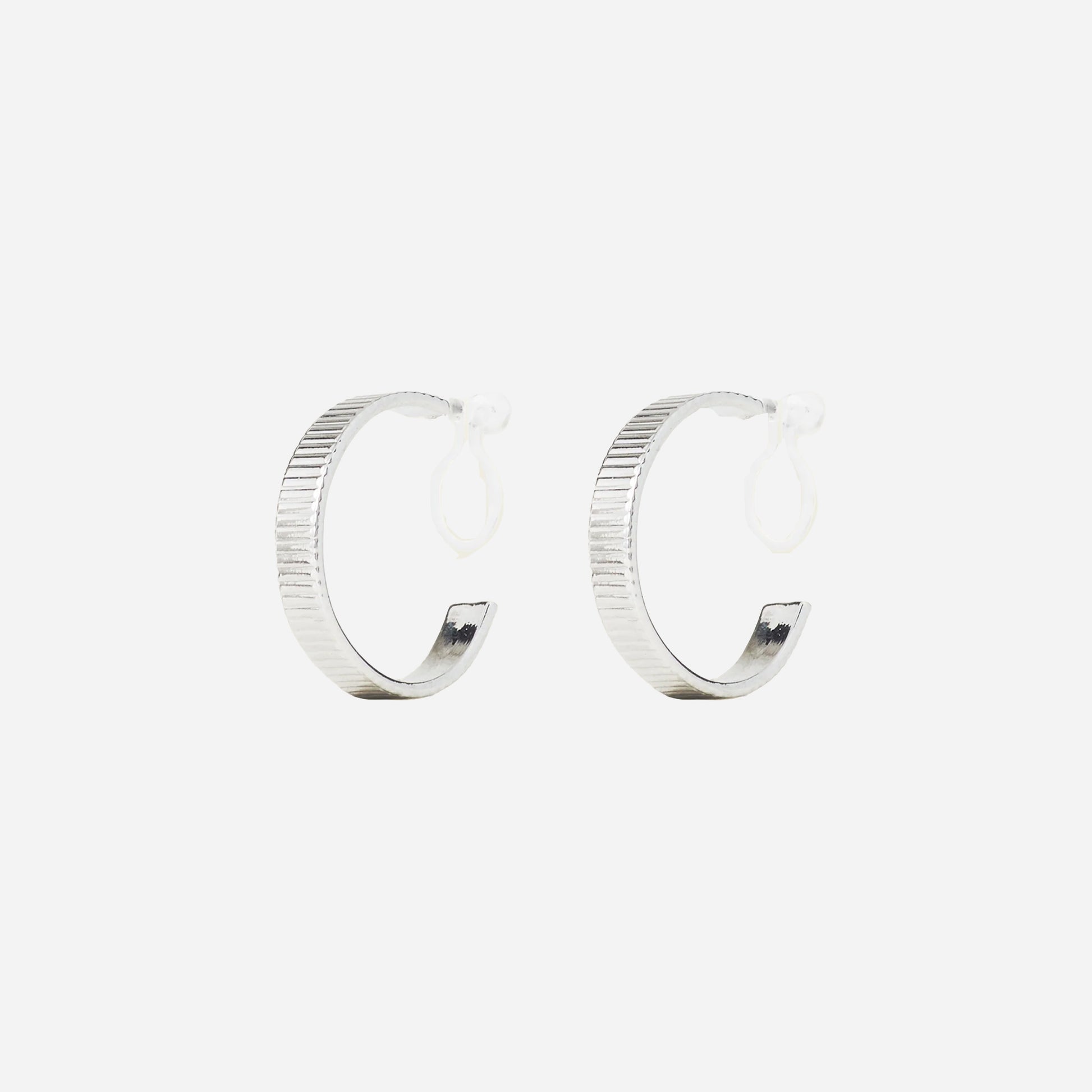 Textured Gold C-Hoop Clip-On Earrings - SOMIY