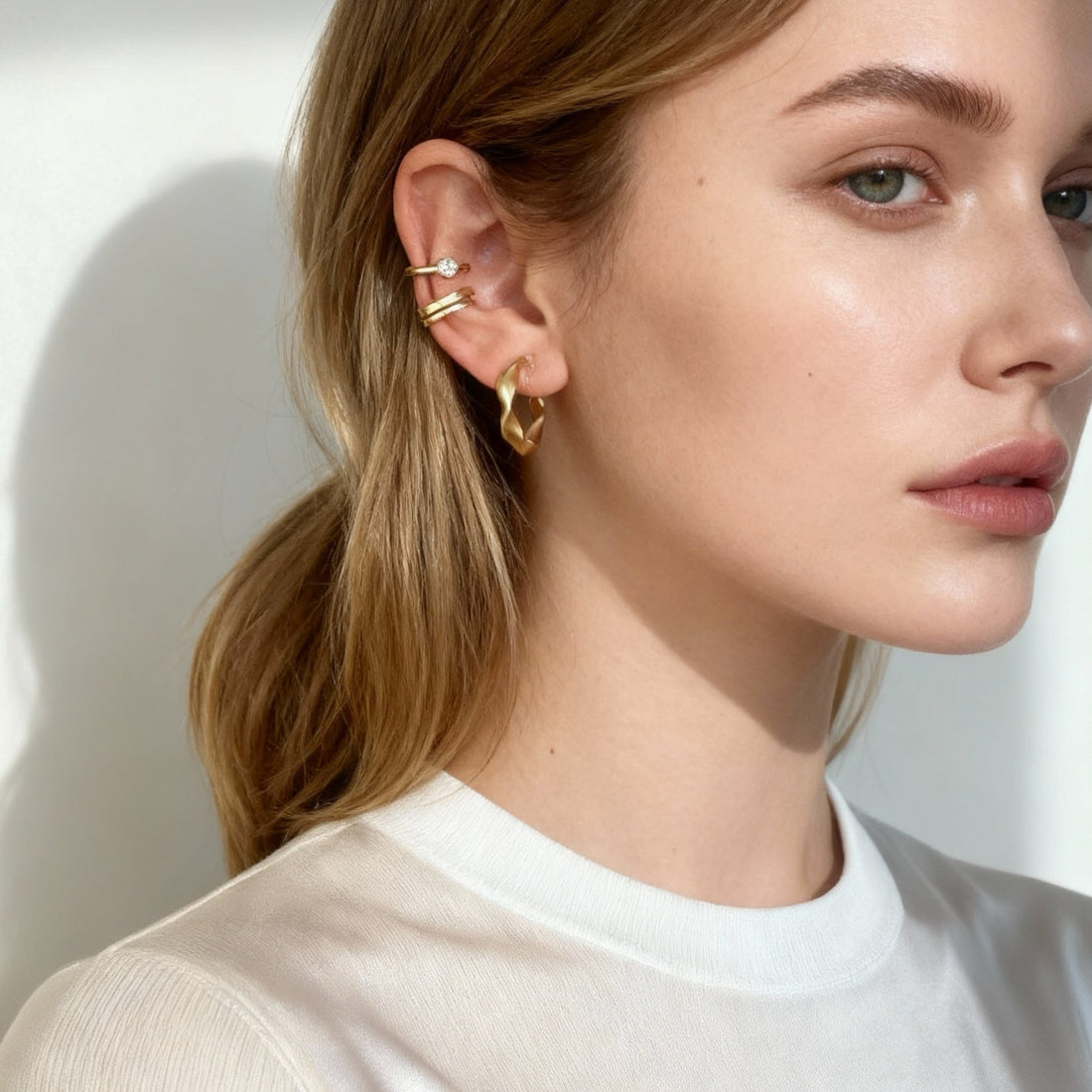 Gold Resinhoop clip-on earrings by SOMIY – pain-free non-pierced jewelry for everyday wear