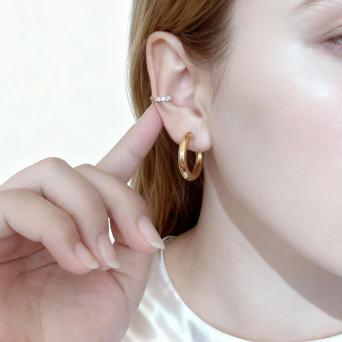 Minimalist Diamond Ear Cuff