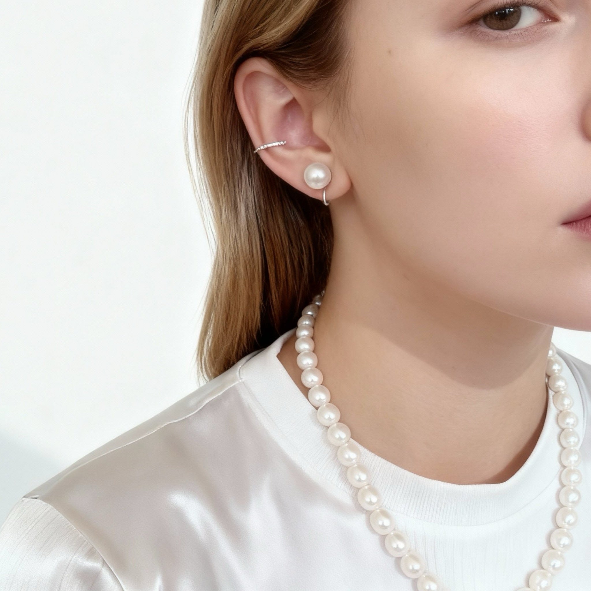 Delicate Diamond Band Ear Cuff