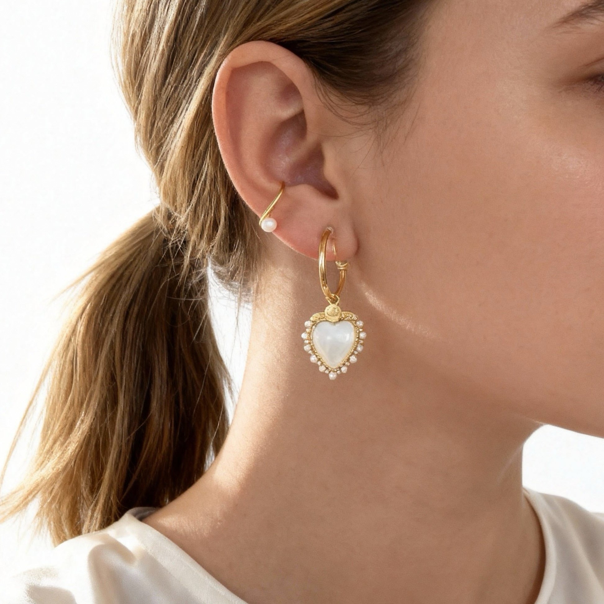 White Heart Clip-On Chain Earrings for non-pierced ears – SOMIY