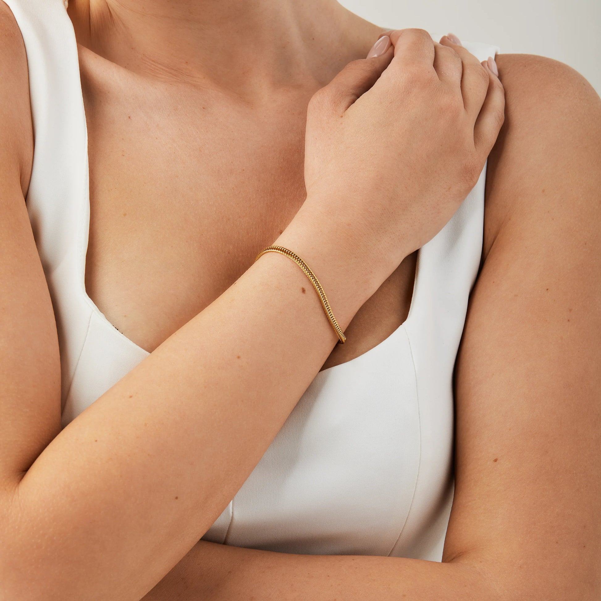 Serpentine Luxe Gold Bracelet - SOMIY