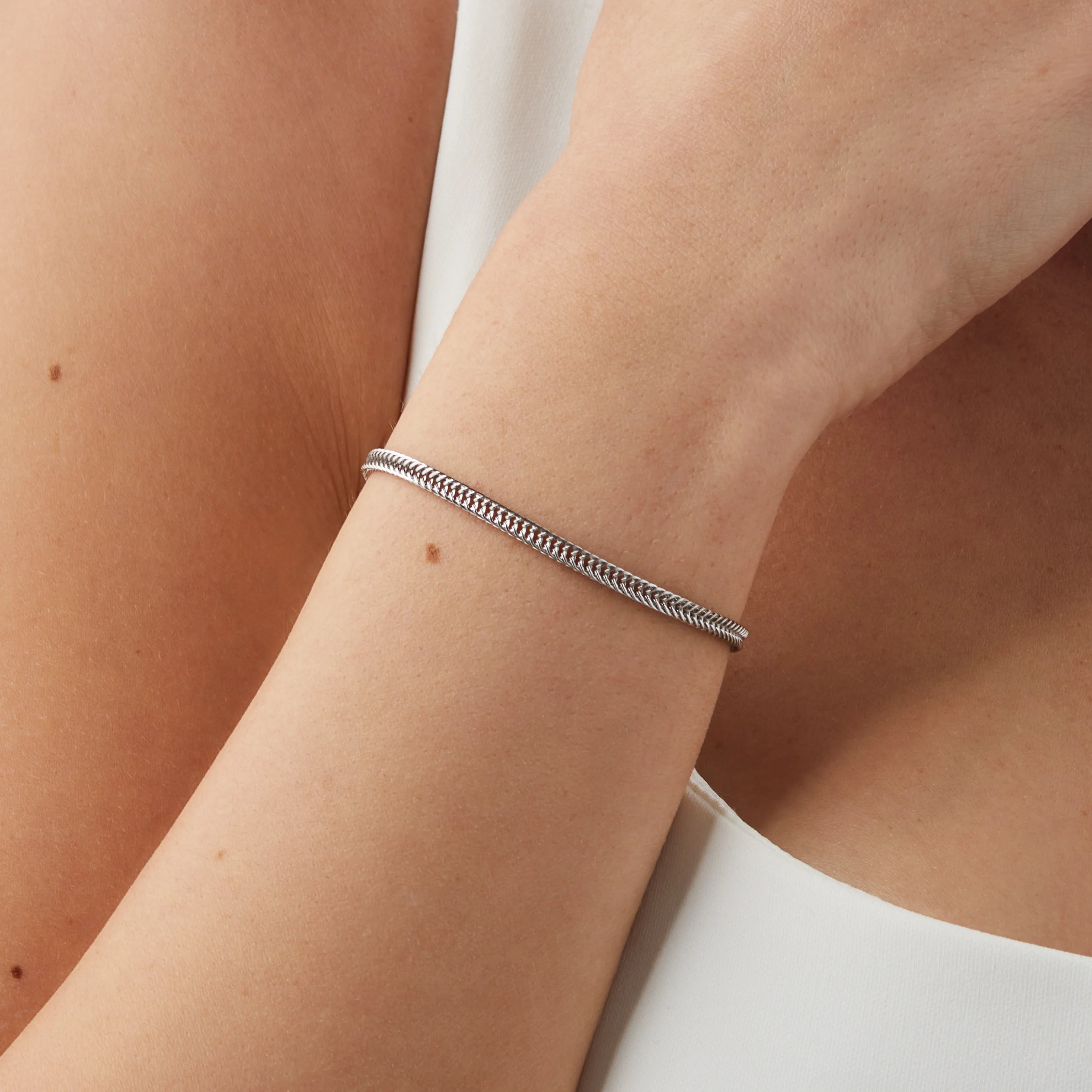 Serpentine Luxe Gold Bracelet - SOMIY