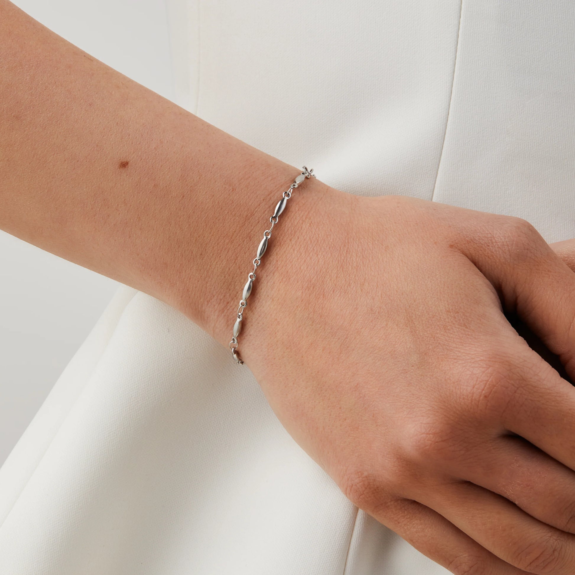 Oval Bead Chain Metal Bracelet - SOMIY