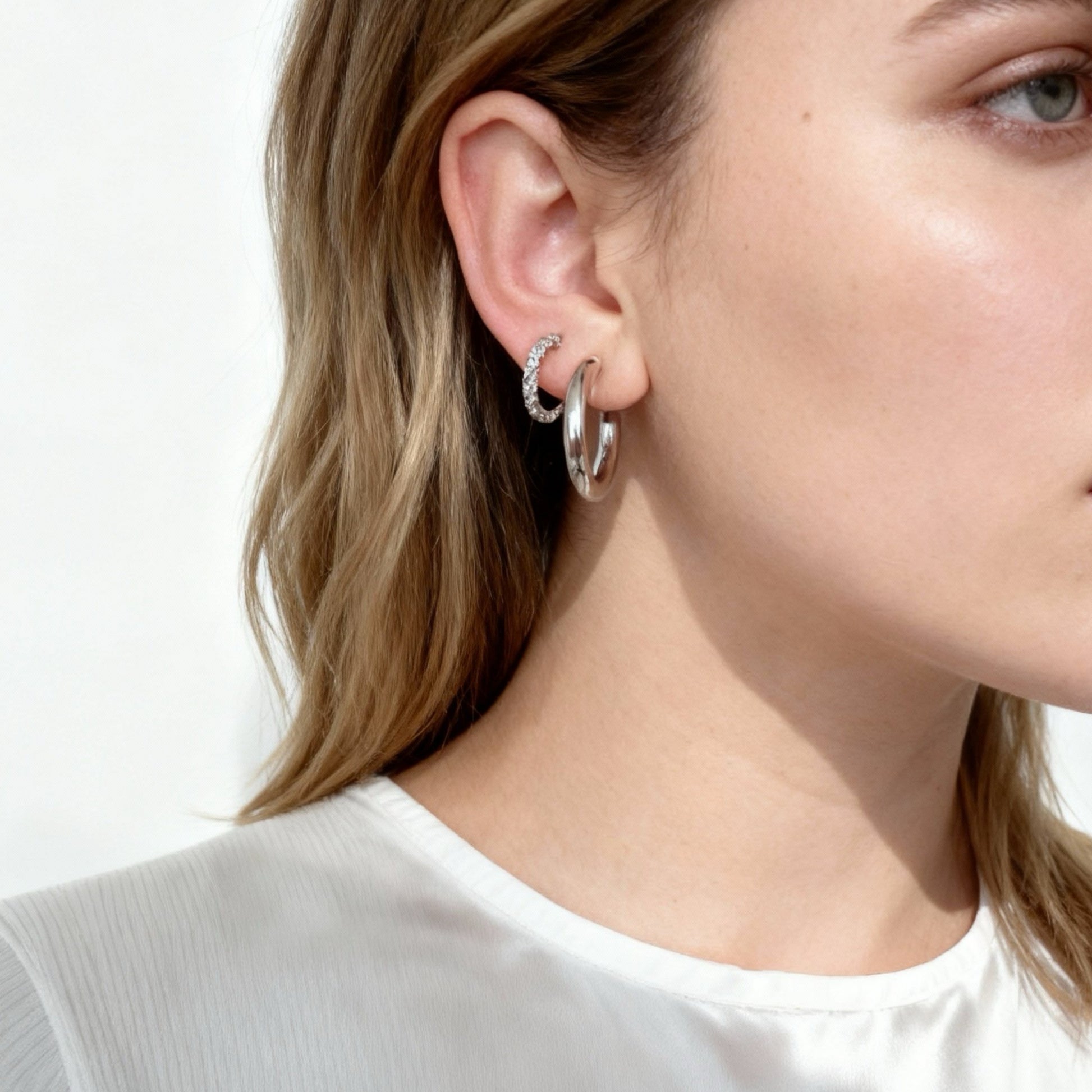 Mobius Drill Hoop Clip-On Earring for non-pierced ears – SOMIY