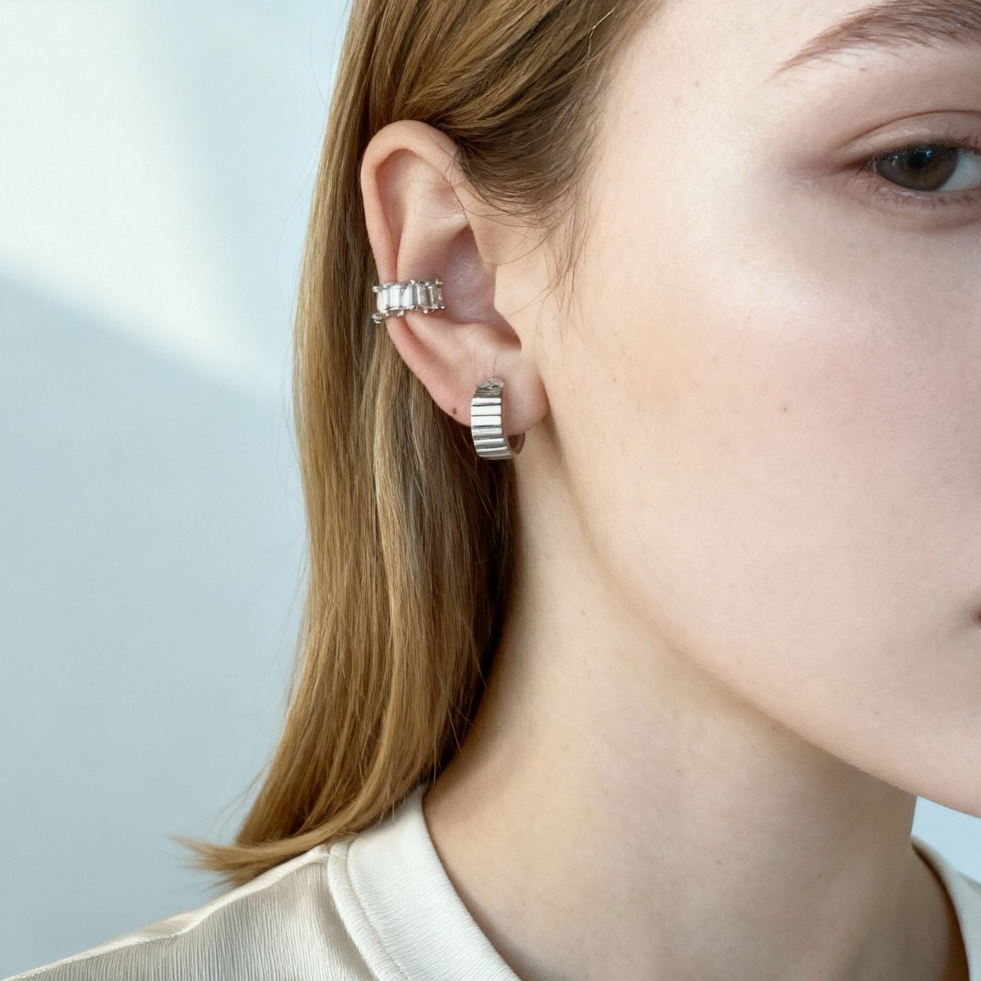 Wave Clip-on Hoop Earrings for non-pierced ears – SOMIY