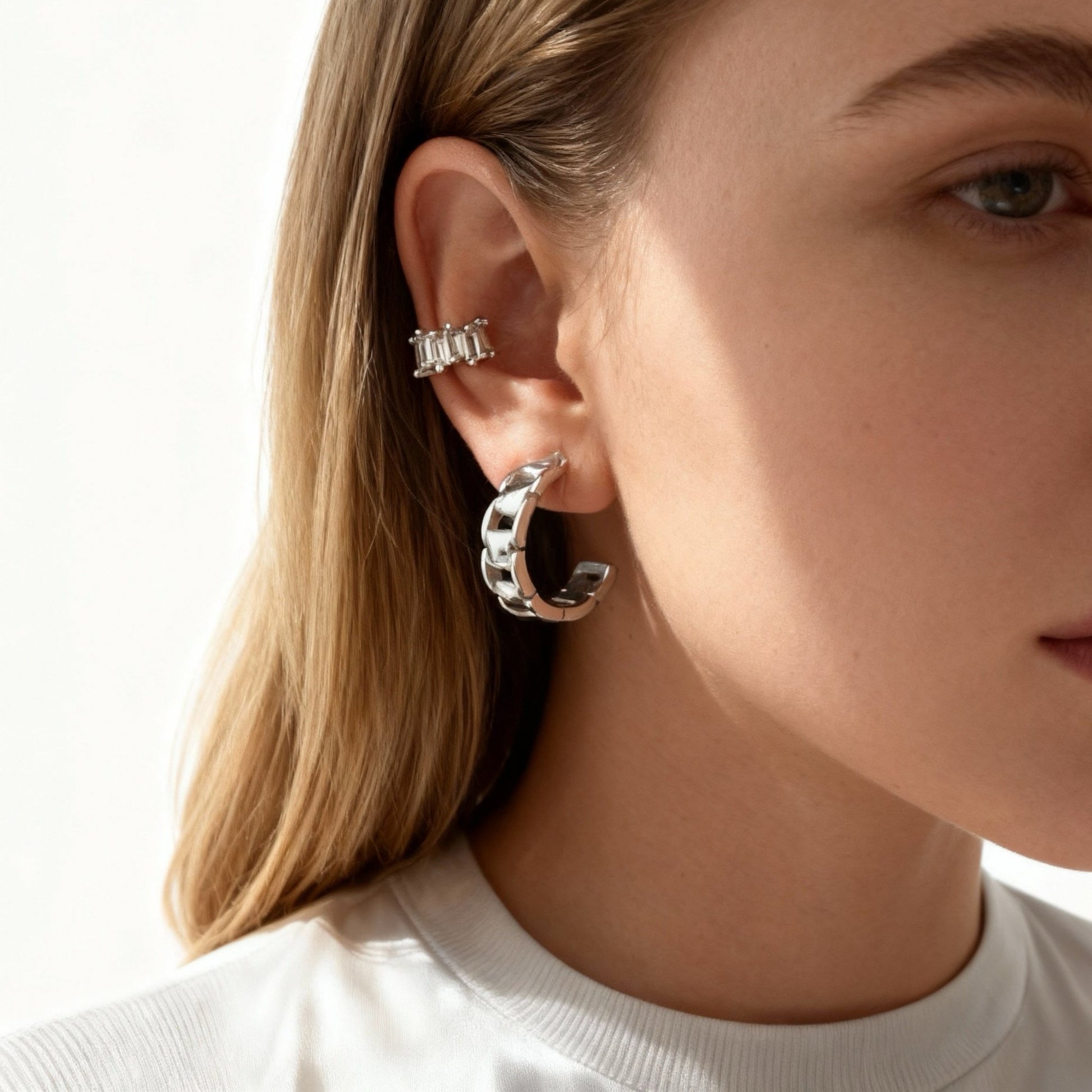 Wide Chain Clip-On Hoop Earrings - Gold for non-pierced ears – SOMIY