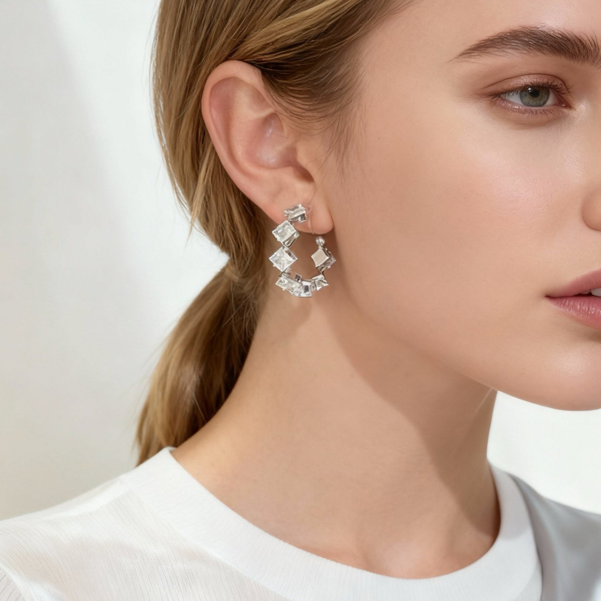 White Square Diamond Clip-On Hoop Earrings for non-pierced ears – SOMIY