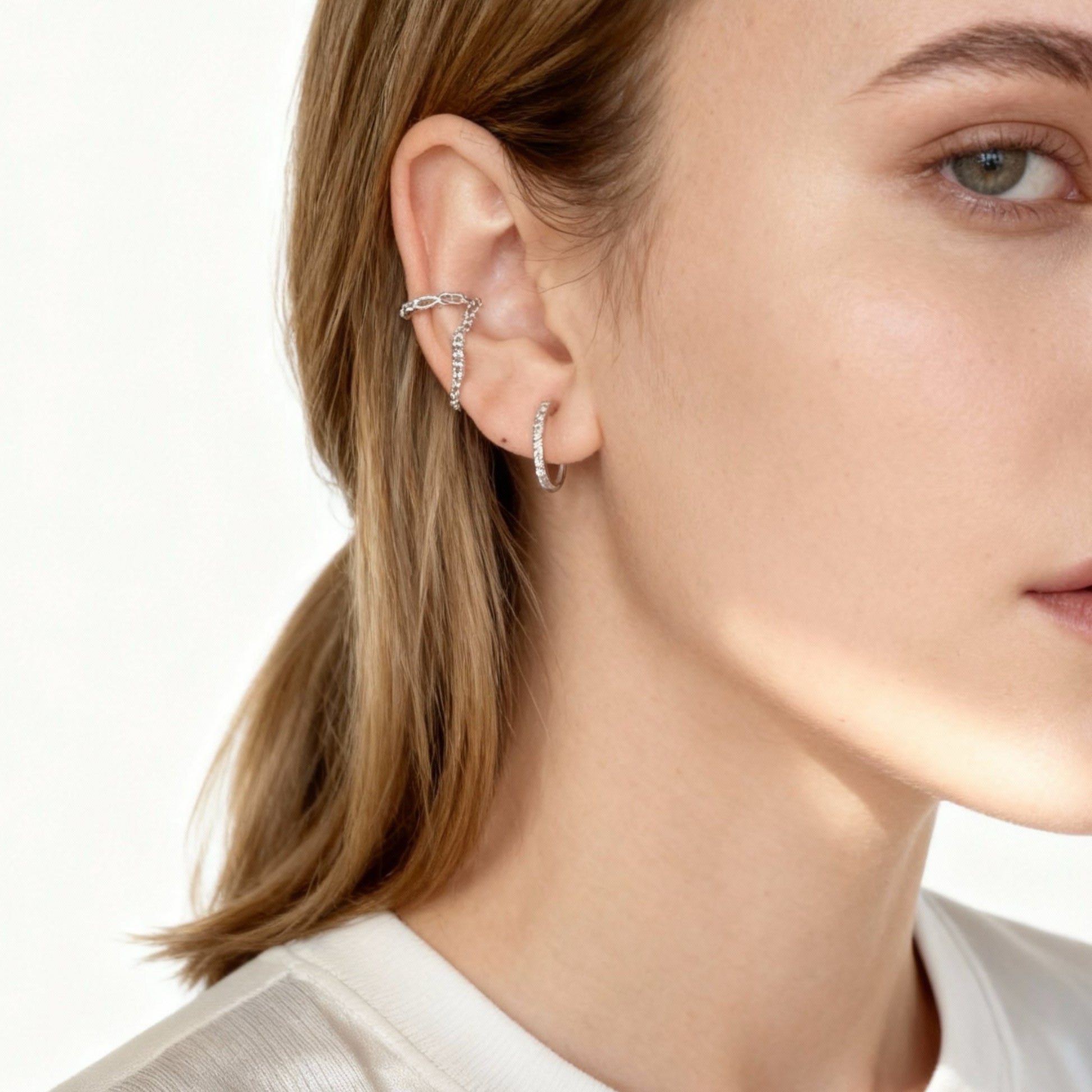 Pavé Hoop Clip-On Earrings for non-pierced ears – SOMIY