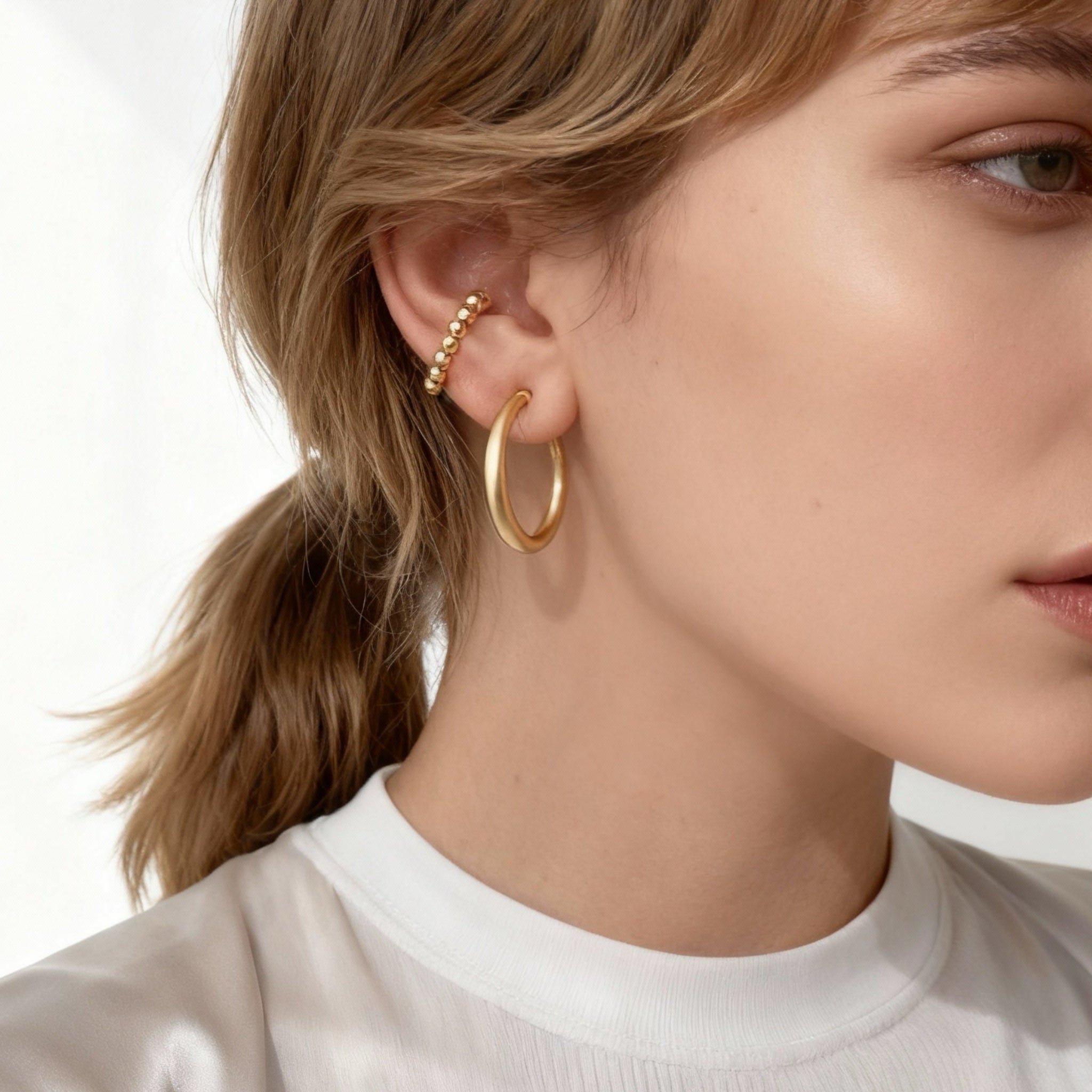 Matte Hoop Clip-On Earring for non-pierced ears – SOMIY