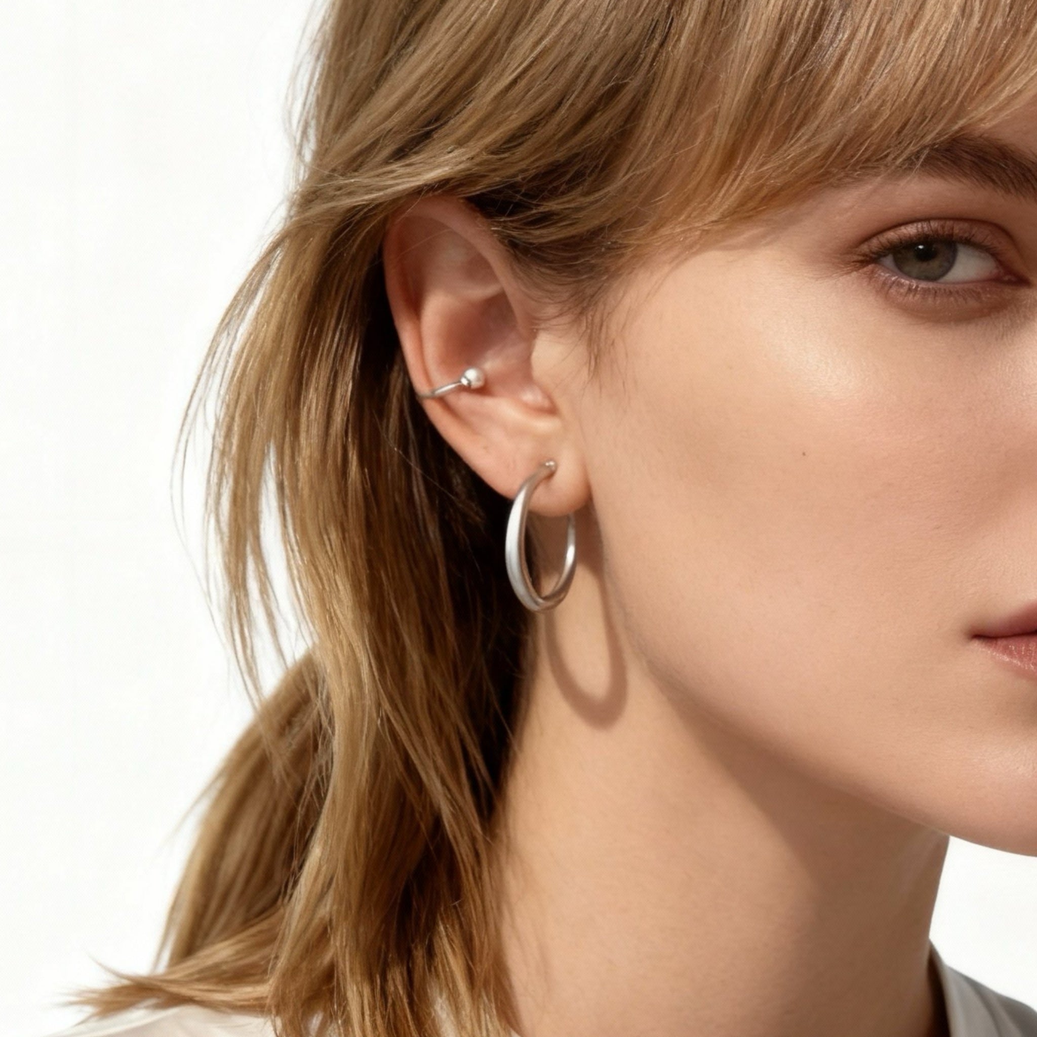 Matte Hoop Clip-On Earring for non-pierced ears – SOMIY