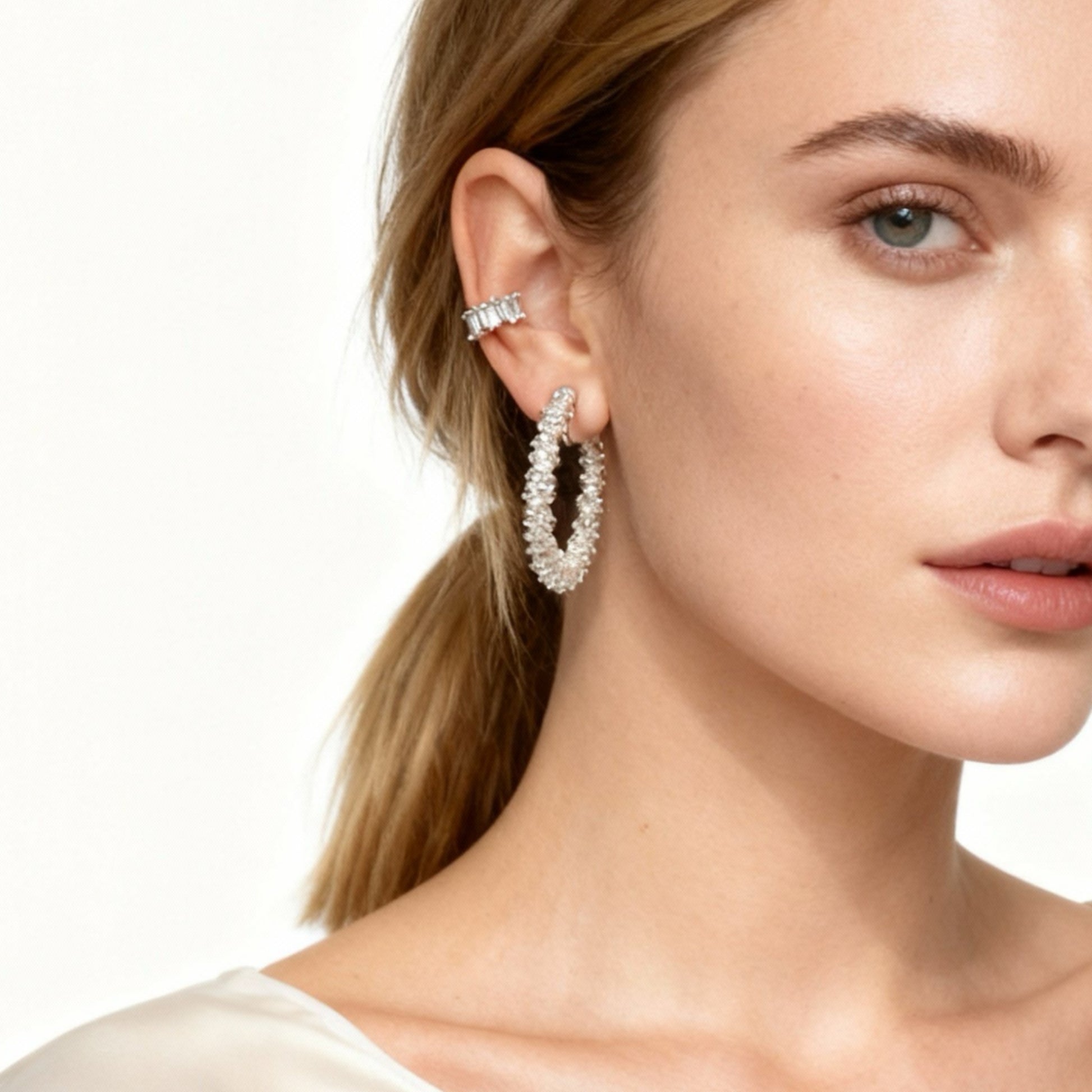 Large Hammered Gold Clip-On Hoop Earrings for non-pierced ears – SOMIY