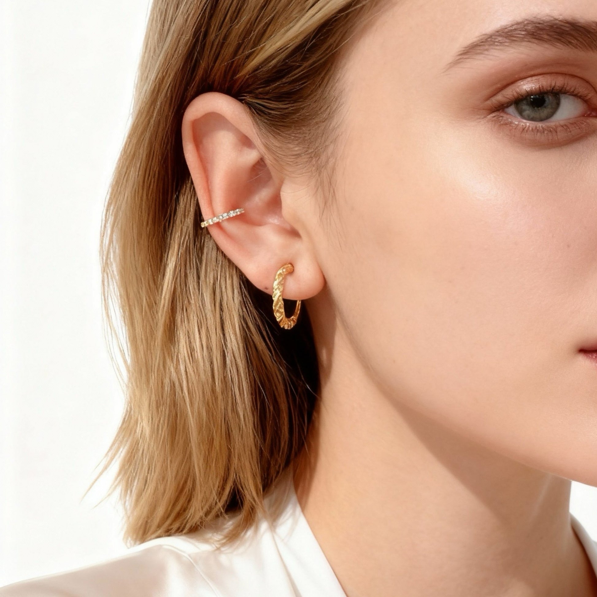 Mobius Drill Hoop Clip-On Earring for non-pierced ears – SOMIY