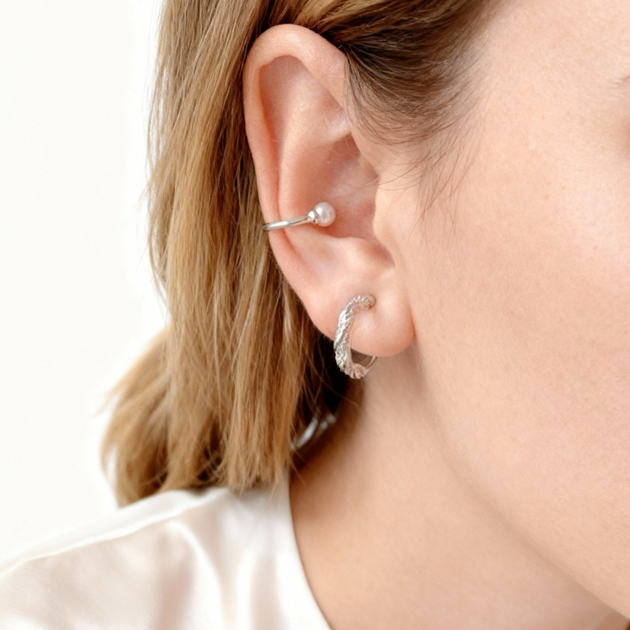 Mobius Drill Hoop Clip-On Earring for non-pierced ears – SOMIY