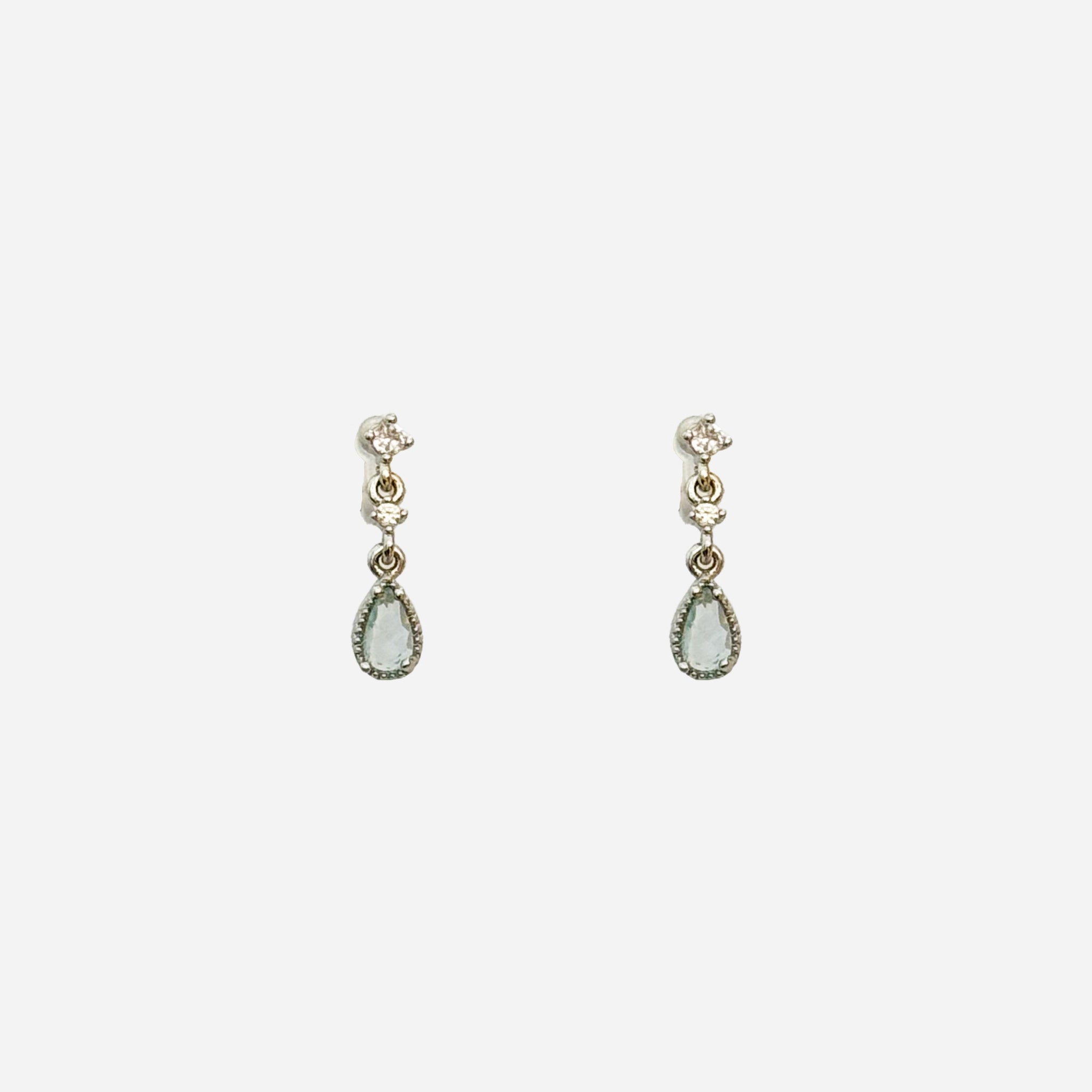 Resindangle clip-on earrings by SOMIY – pain-free non-pierced jewelry for everyday wear