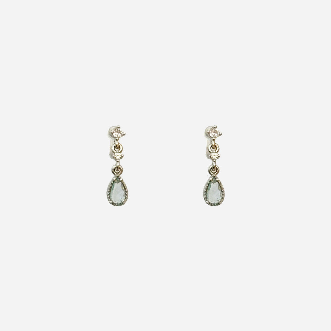 Resindangle clip-on earrings by SOMIY – pain-free non-pierced jewelry for everyday wear