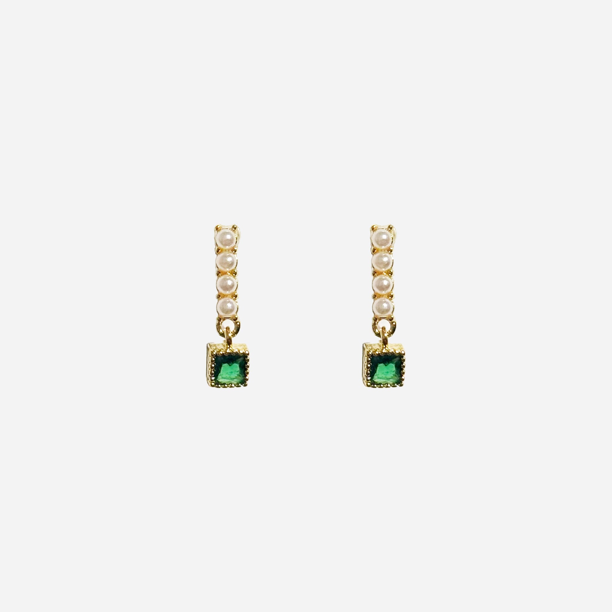 Gold Pearl Resin Crystaldangle clip-on earrings by SOMIY – pain-free non-pierced jewelry for everyday wear