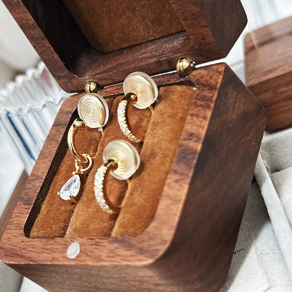 hoop clip-on earrings by SOMIY – pain-free non-pierced jewelry for everyday wear